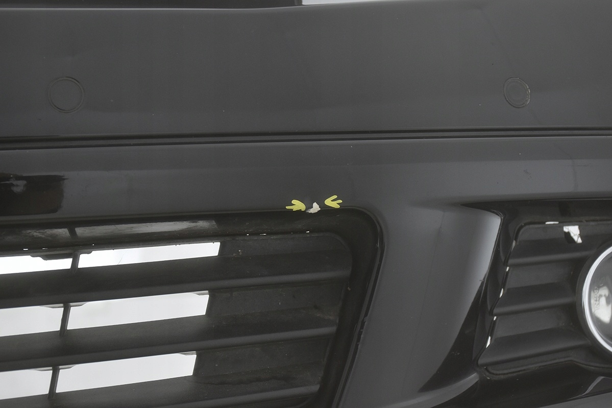 front bumper * front MERCEDES W204 PDC C197