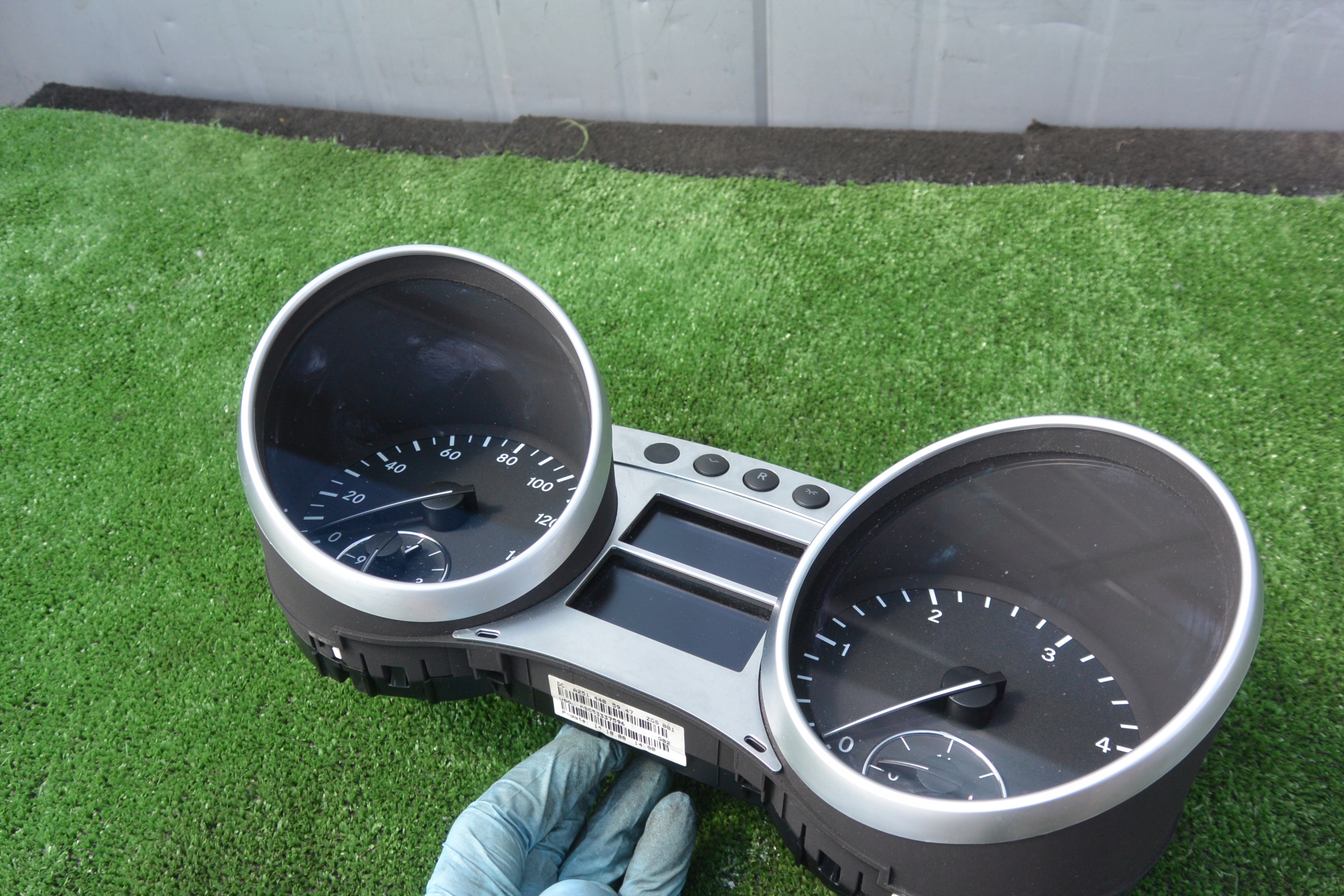 dials dials MERCEDES GL ML 164 R DIESEL UK