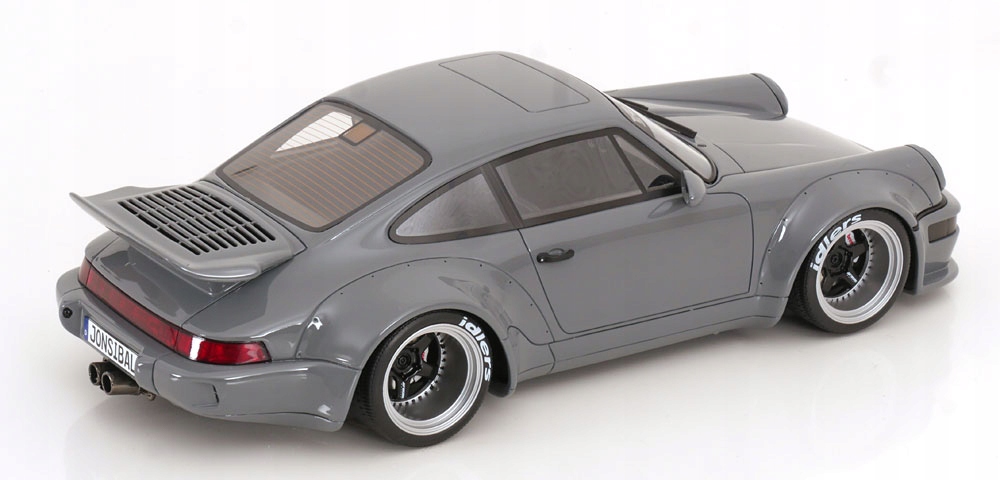 Model 1:18 GT Spirit Porsche 911 RWB Rauh-Welt Jonsibal 2015