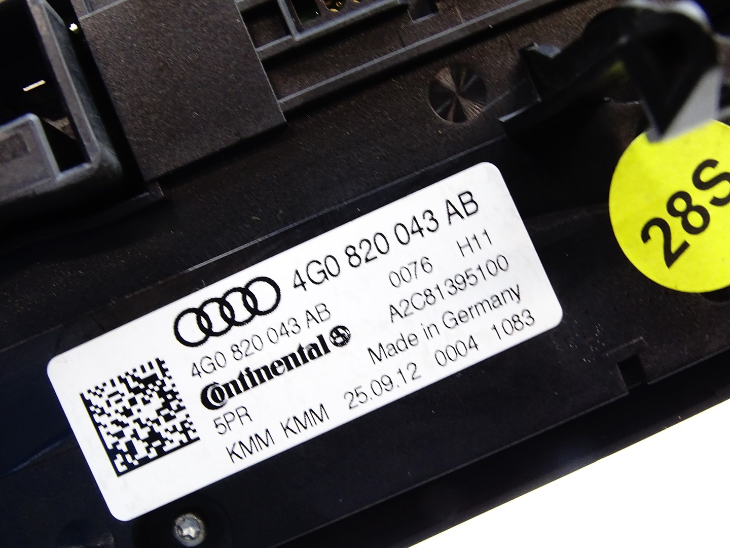 control panel air conditioning devices of the air conditioning AUDI A6 C7 4G0820043AB