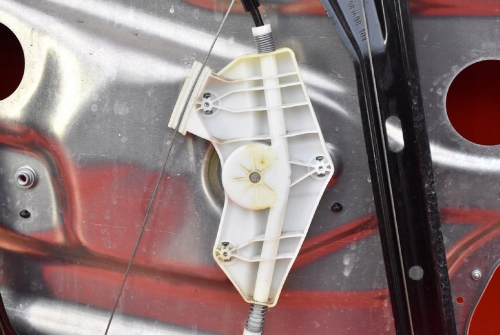 window regulator right front EU A2128201102 MERCEDES E-KLASA W212 09-13
