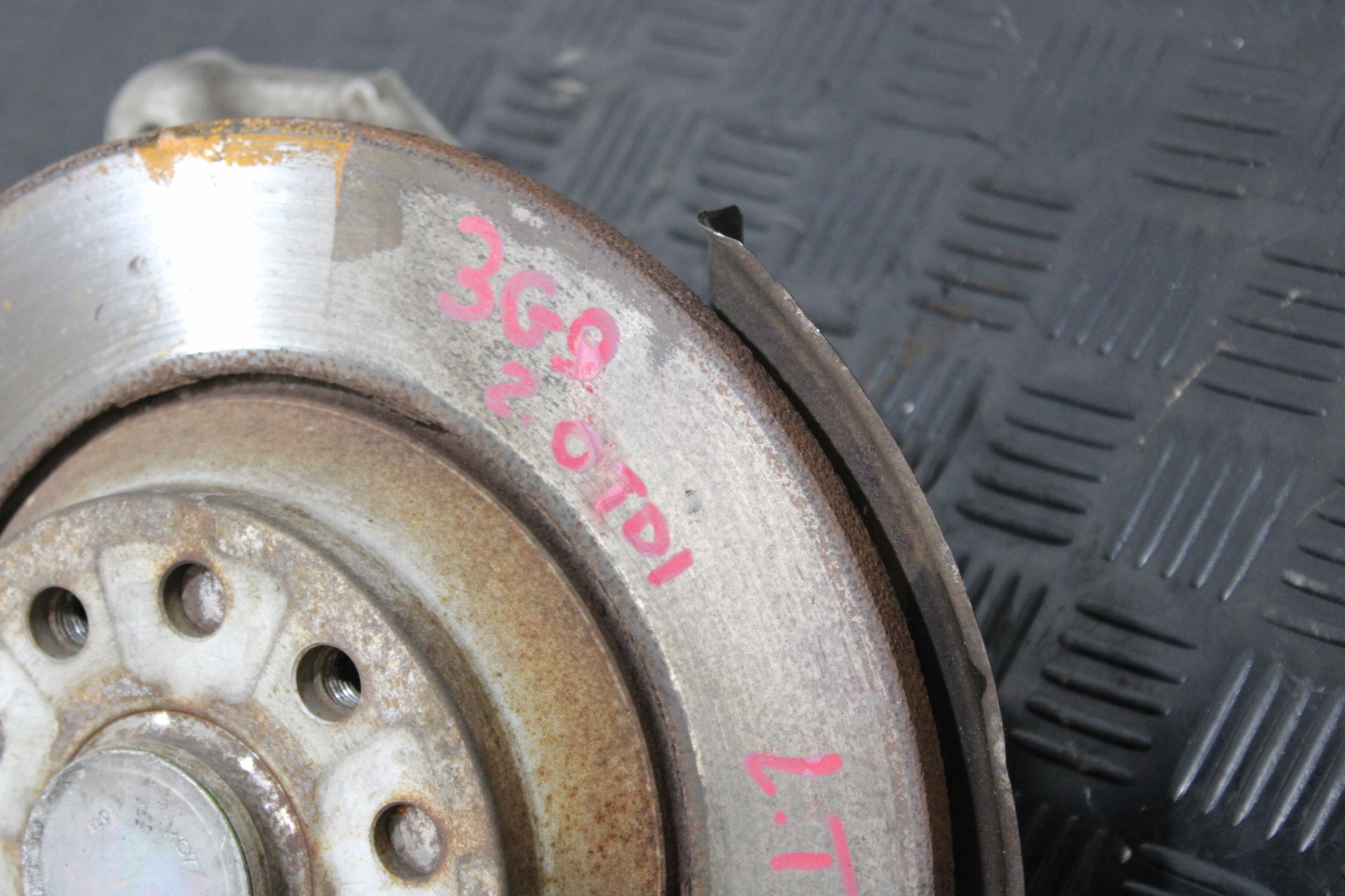 swing left rear part VW PASSAT B8 3G0 3G9