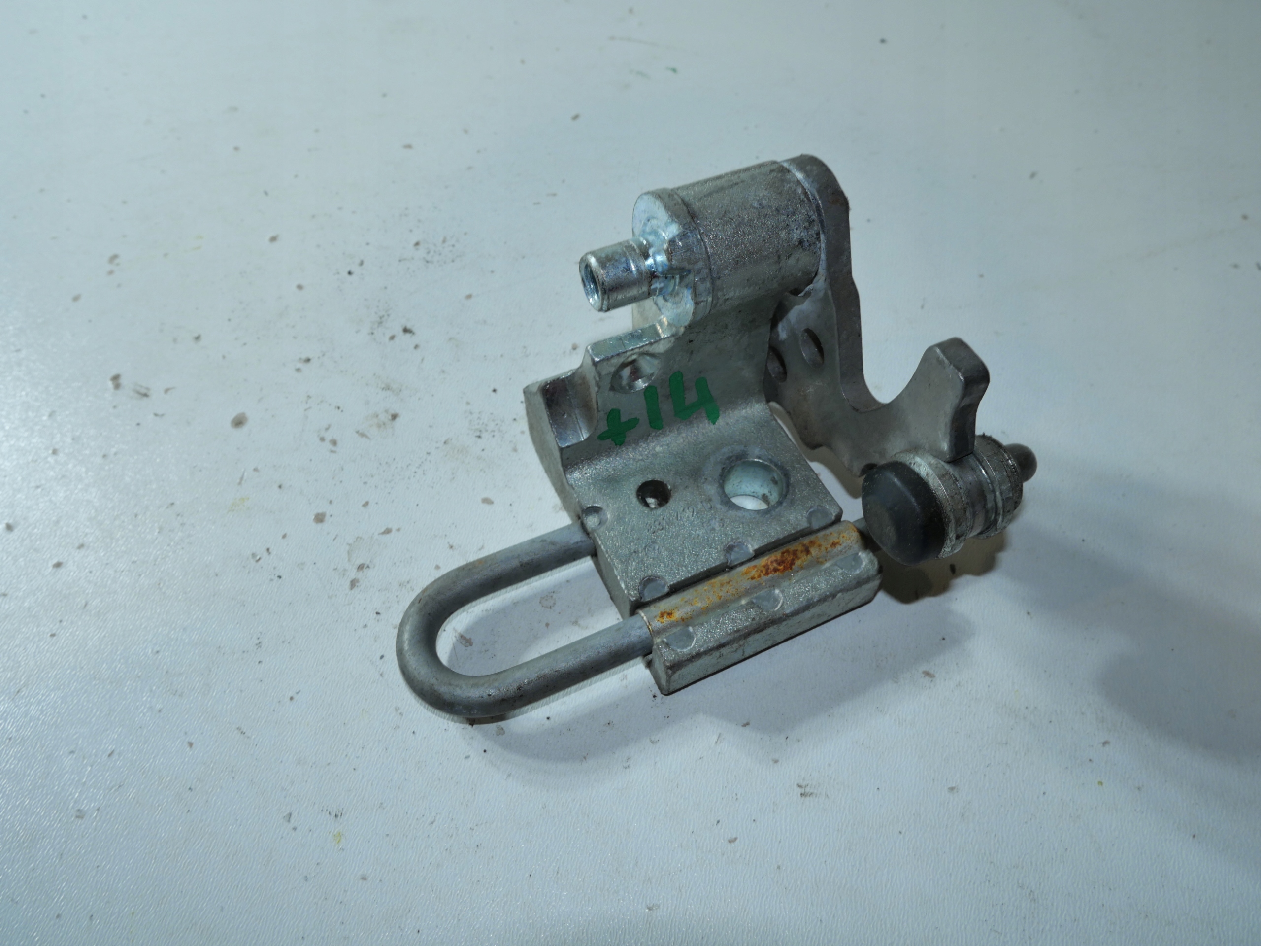 hinge door front front right VW T6 7E0831412D