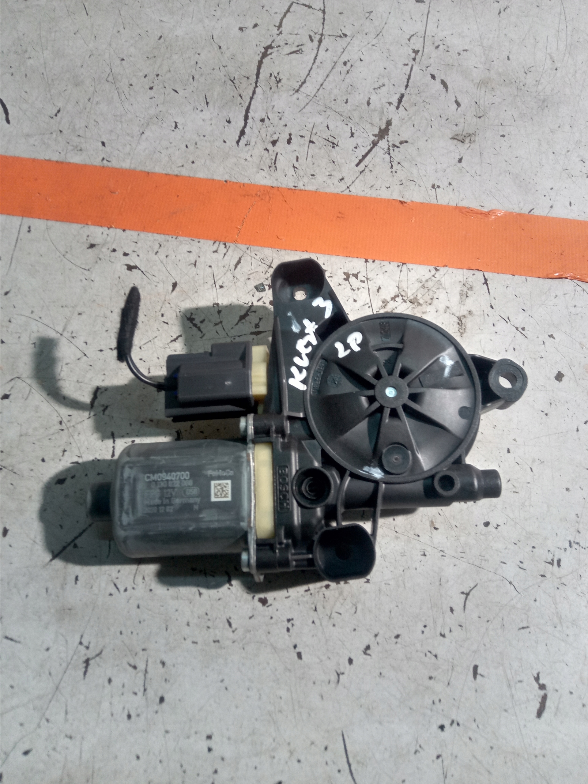 FORD KUGA MK3 ЛОБОВОЕ СТЕКЛО ДВИГАТЕЛЯ ЛЕВЫЙ ПЕРЕДНИЙ