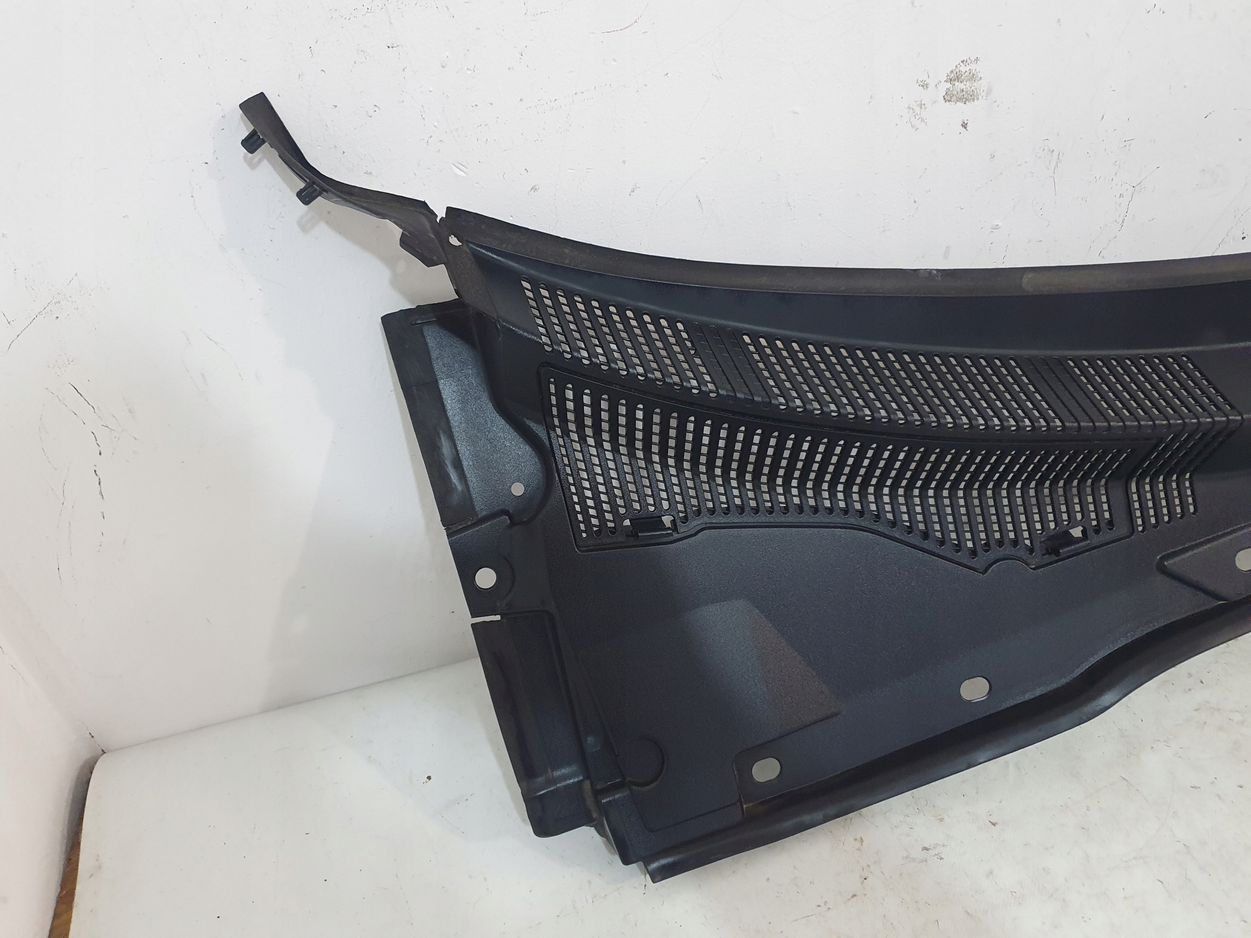DODGE CHARGER 2015- torpedo plastic 57010314AI