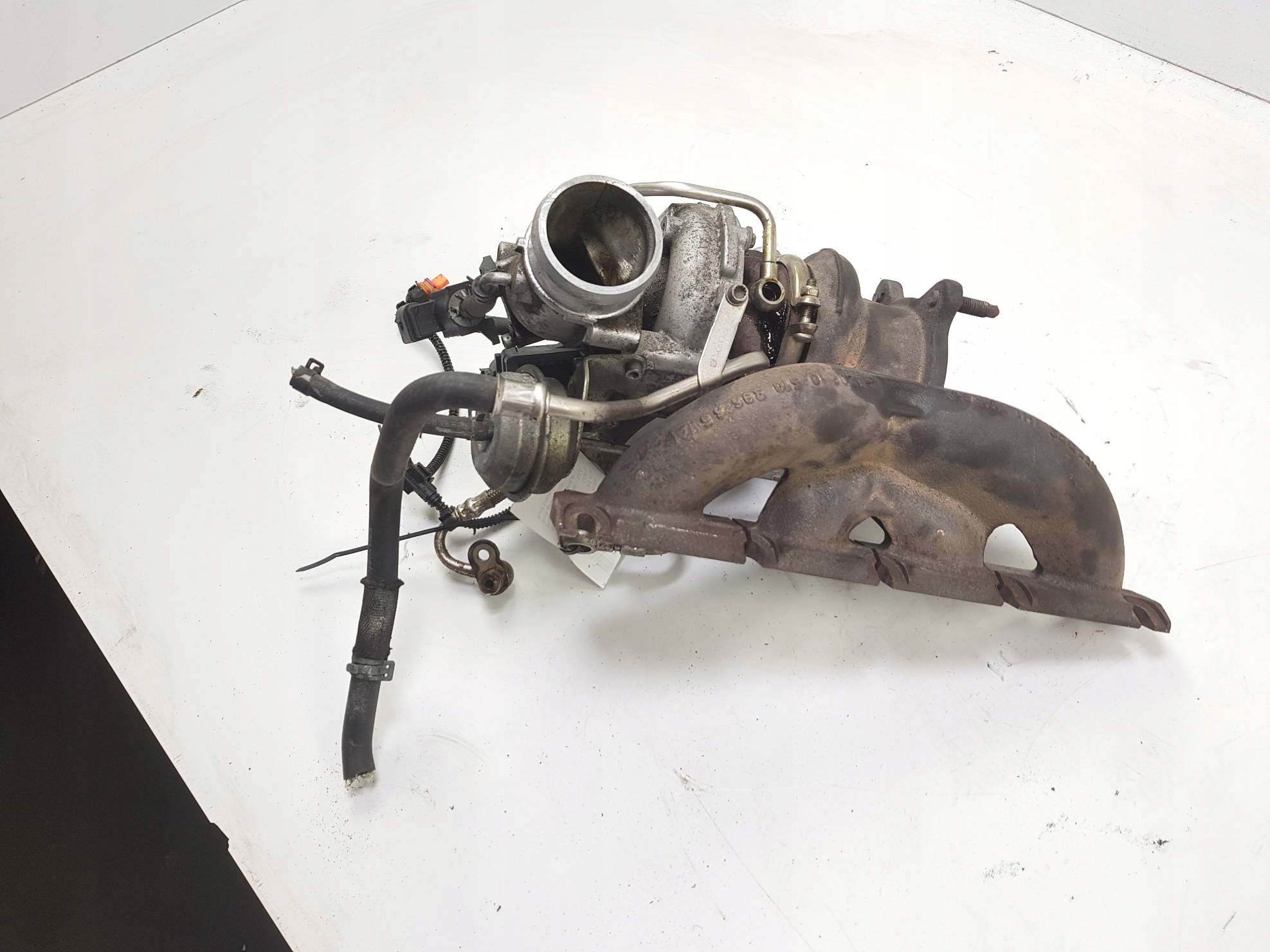 turbo 06H145702Q 2.0 TFSI AUDI A5 8TA