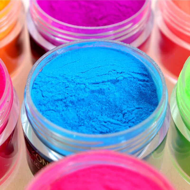 PYŁEK WIOSENNY PIGMENT LUMINO NEON ŚWIĘCĄCY W CIEMNOŚCI KOLORY Stan opakowania oryginalne