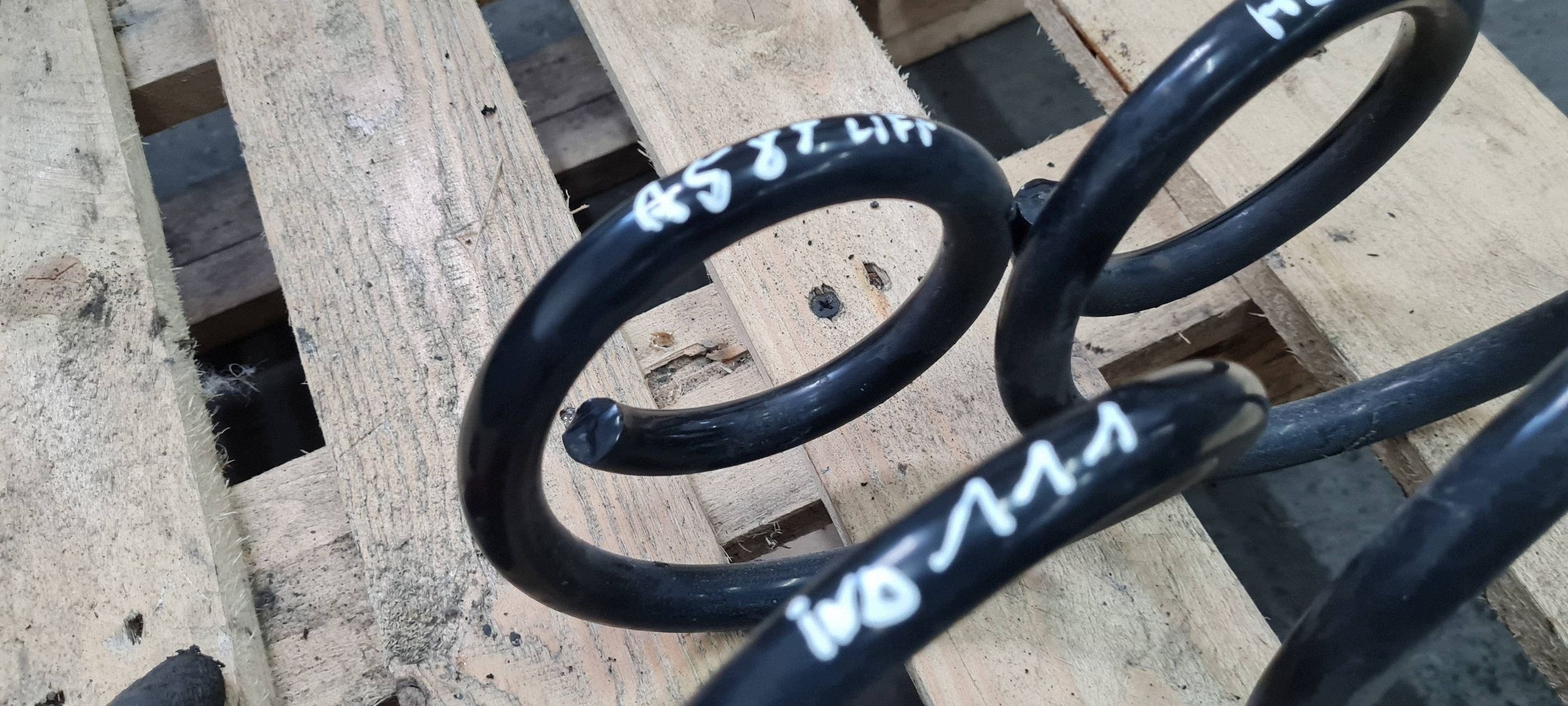A5 8T LIFT spring springs front SLINE 2.0 TDI 8K0411105EB A4 B8 LIFT