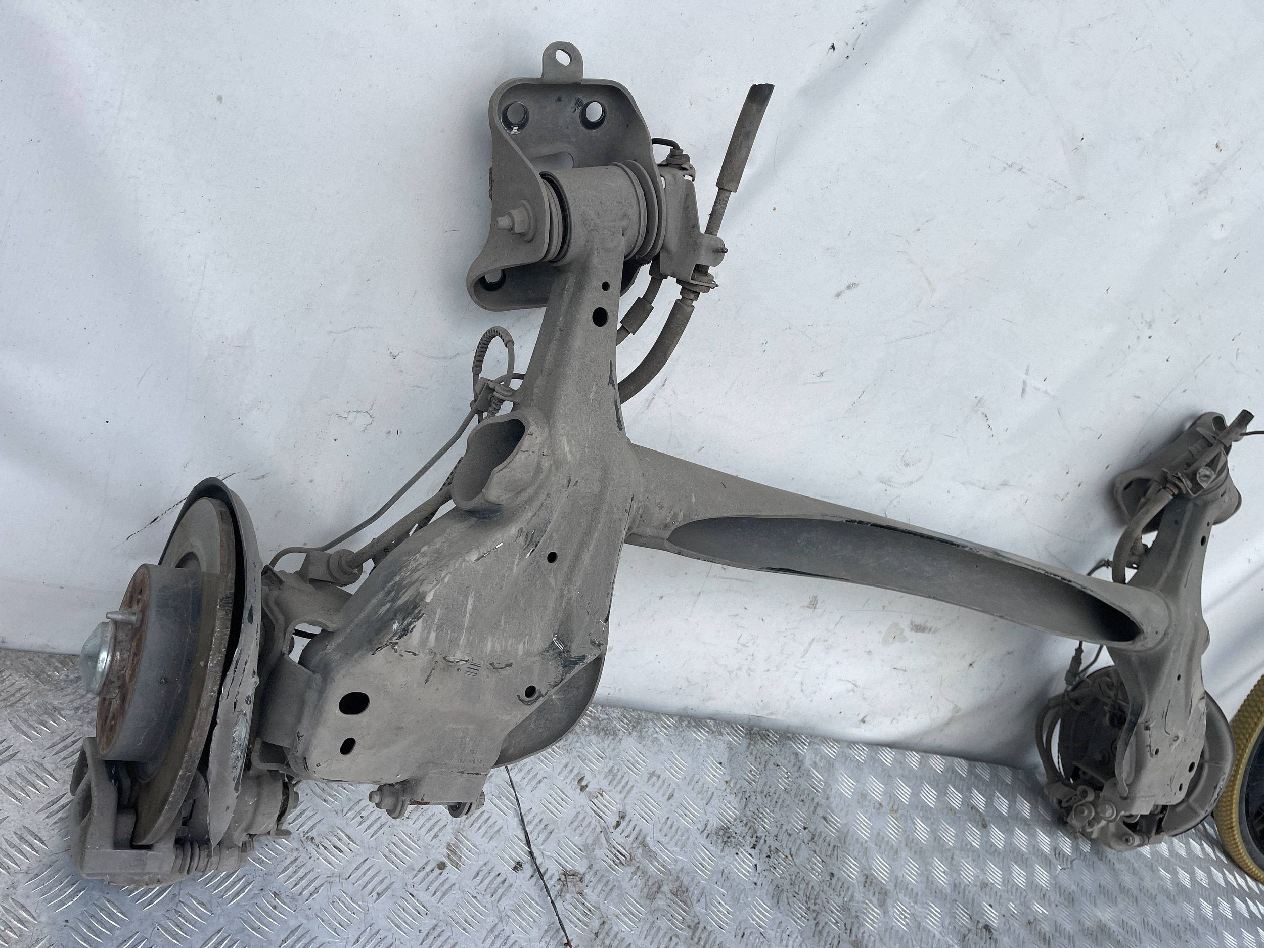 sider rear axis FIAT TIPO 2 II 15- KOMBI