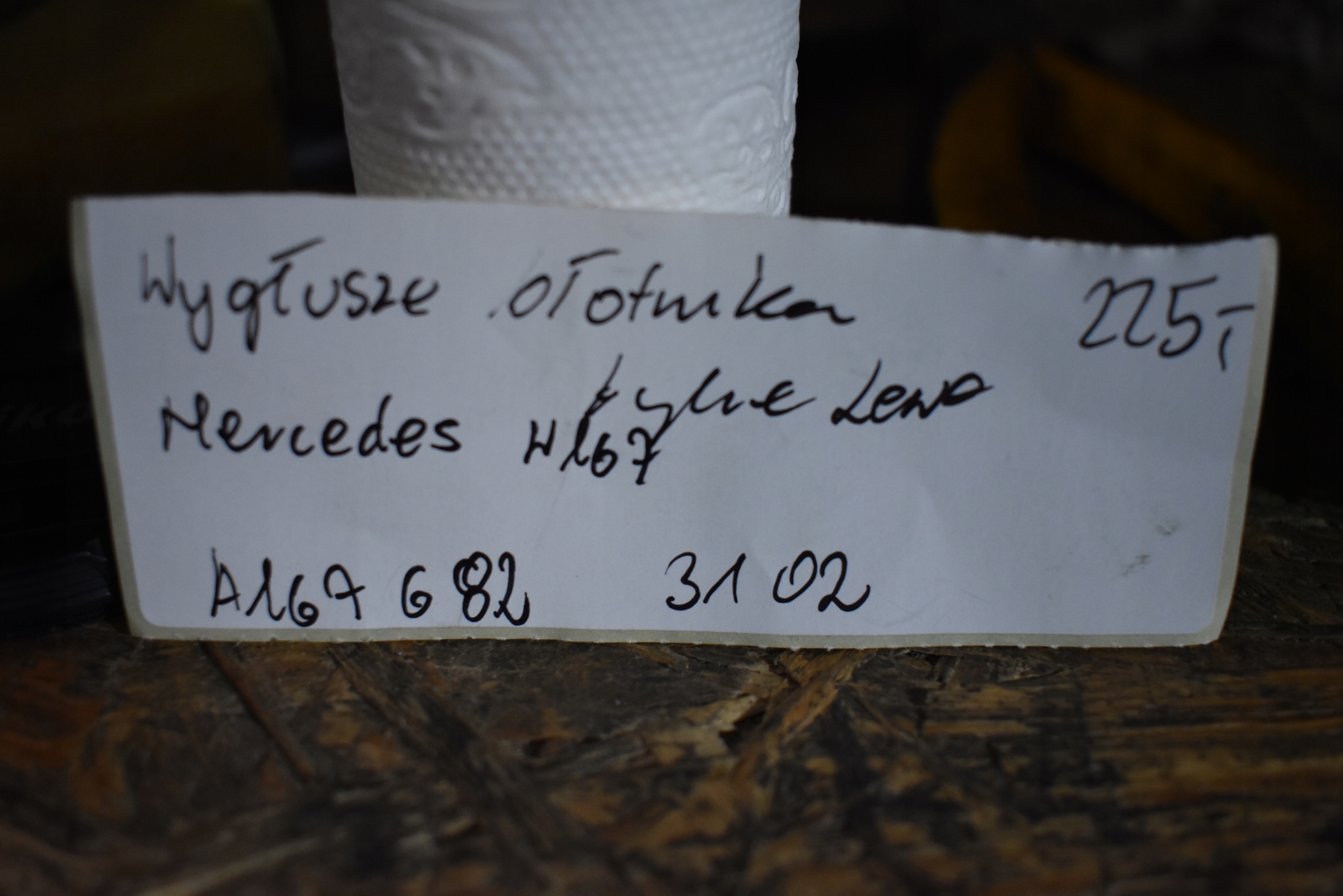 hangszigetelő sárvédöt hátsó bal MERCEDES W167 COUPE 1