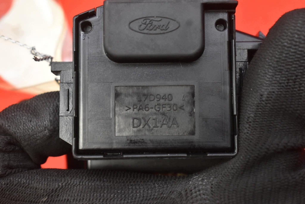 MANETKA DEVIO TERGICRISTALLO TERGI 17D940-4 FORD KUGA MK1 08-13