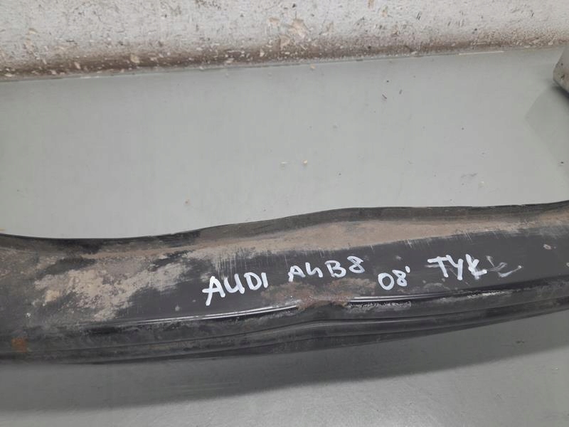 BELKA ZDERZAKA TYŁ AUDI A4 B8 AVANT 8K0807332A Producent części Audi OE