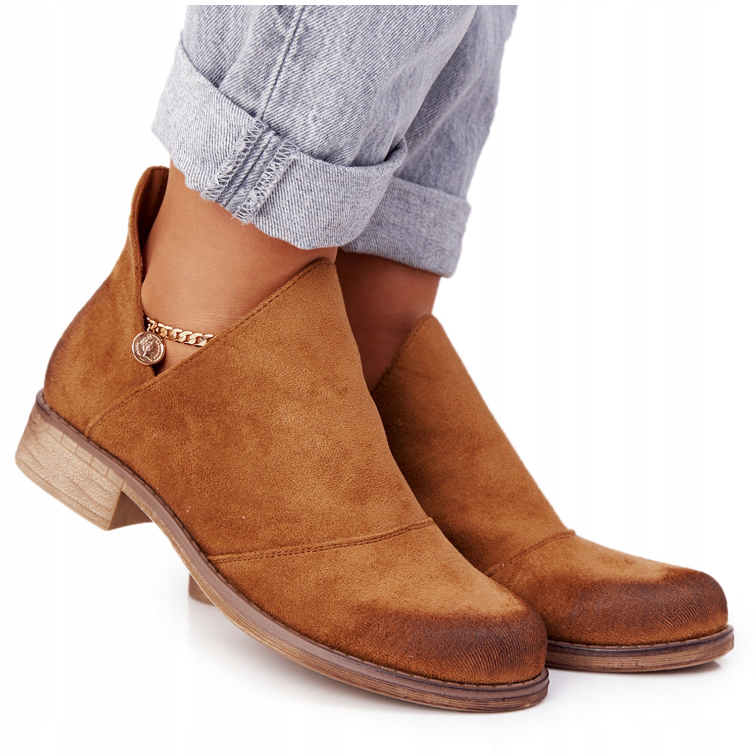 

Botki Z Wycięciami Zamszowe Camel 37