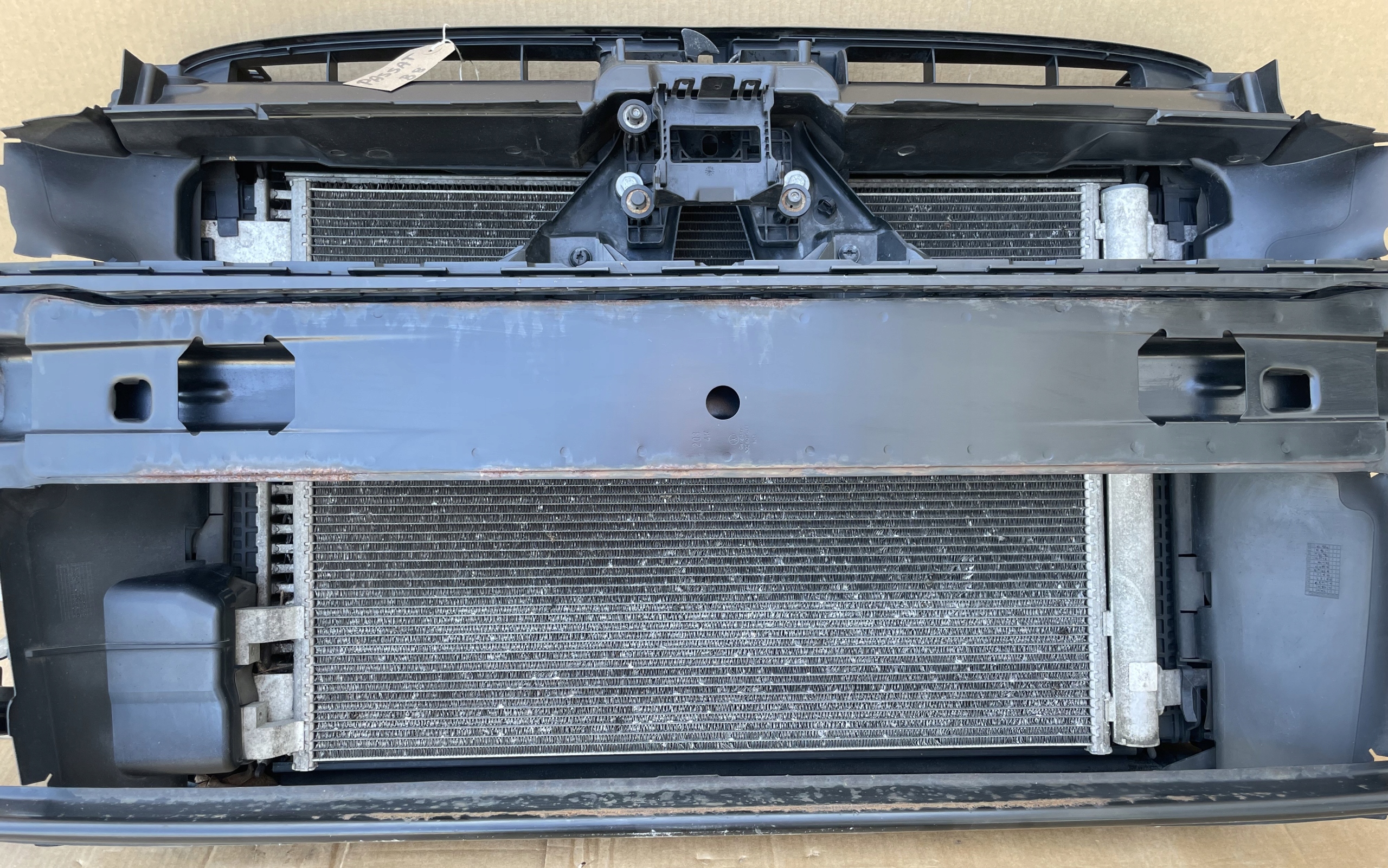support panel for radiators sider radiator VW PASSAT B8 2.0 TDI before LIFT