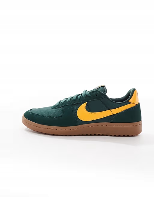 Nike Field General Zeleno-zlatá sportovní obuv 38