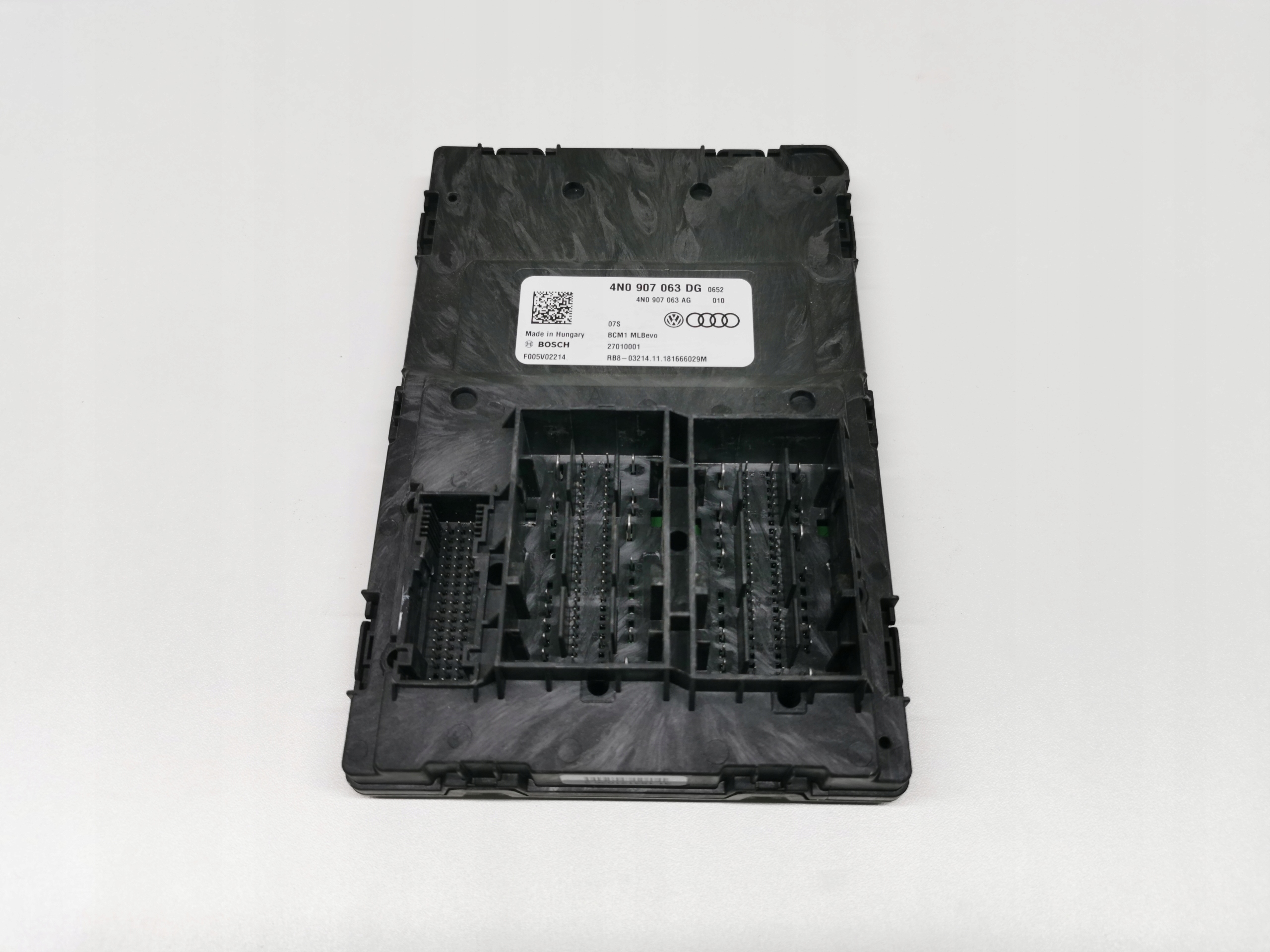 Unité commande confort BCM VW TOUAREG III 760 4N0907063DG