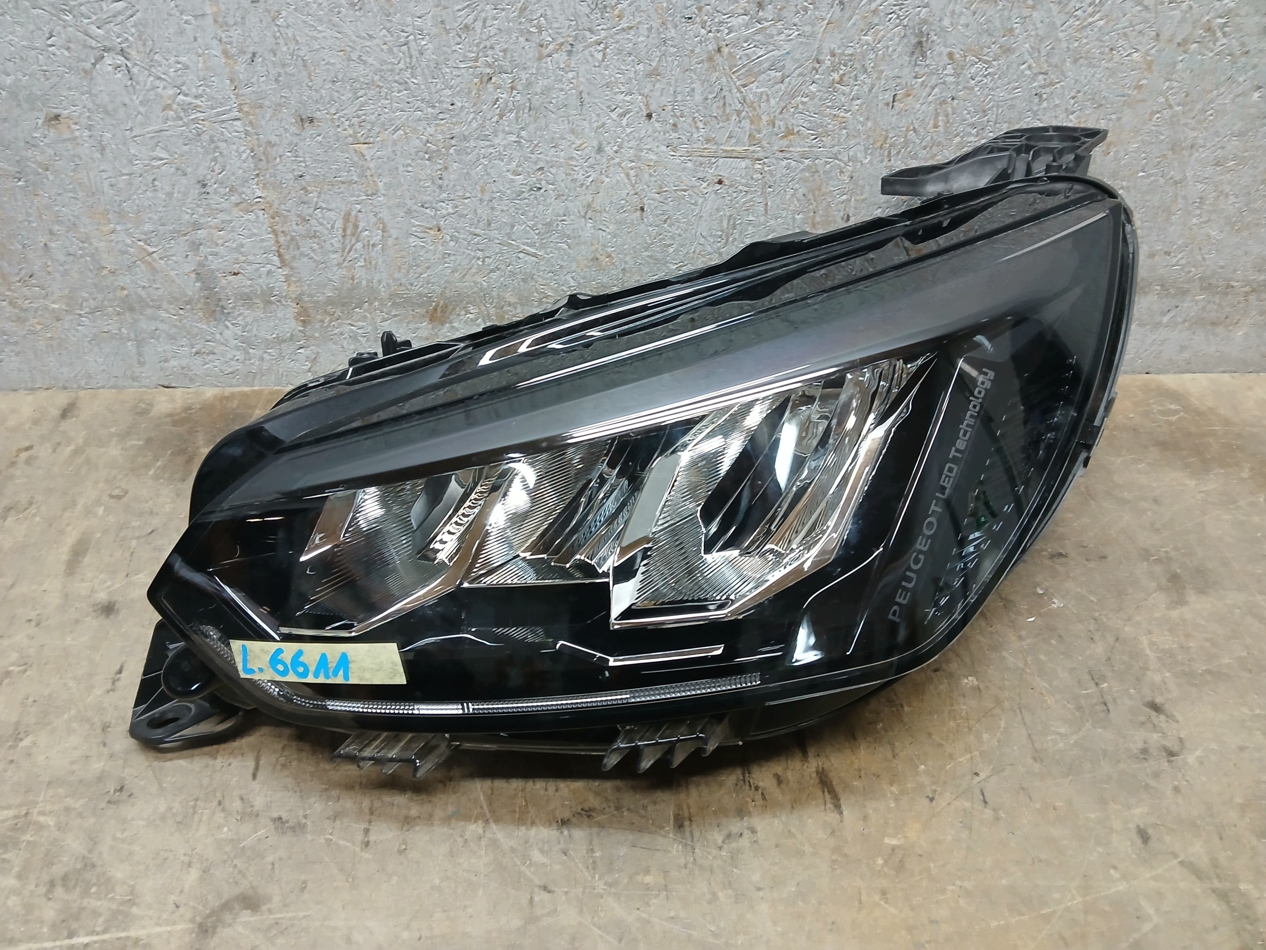 light front left PEUGEOT 208 II 2 19- FULL LED 9855524680
