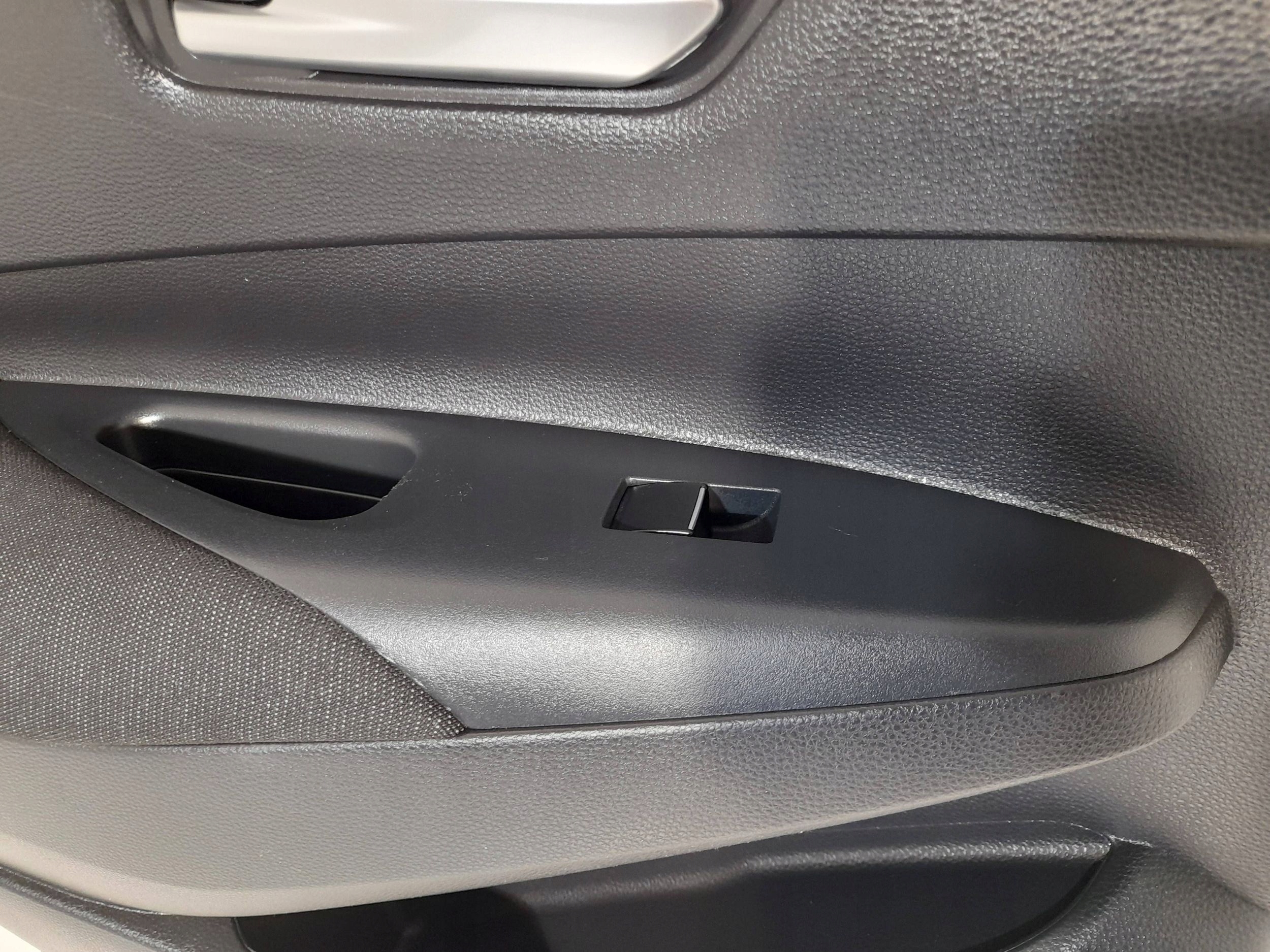 Toyota Corolla E21 side rear left sedan 67614X1G02 (ET151)