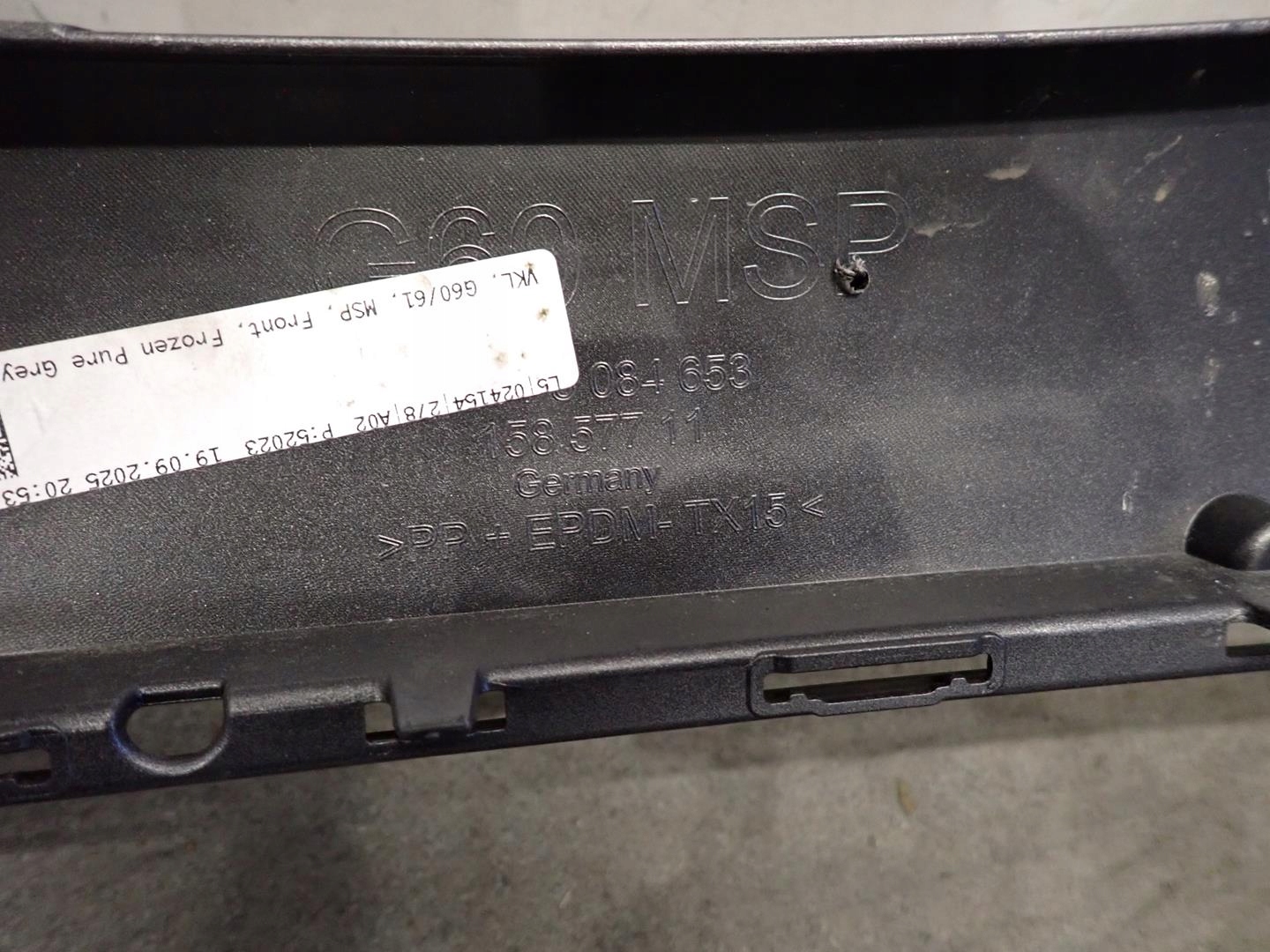 bumper front front BMW 5 G60 G61 m-packet 2022- 8084653