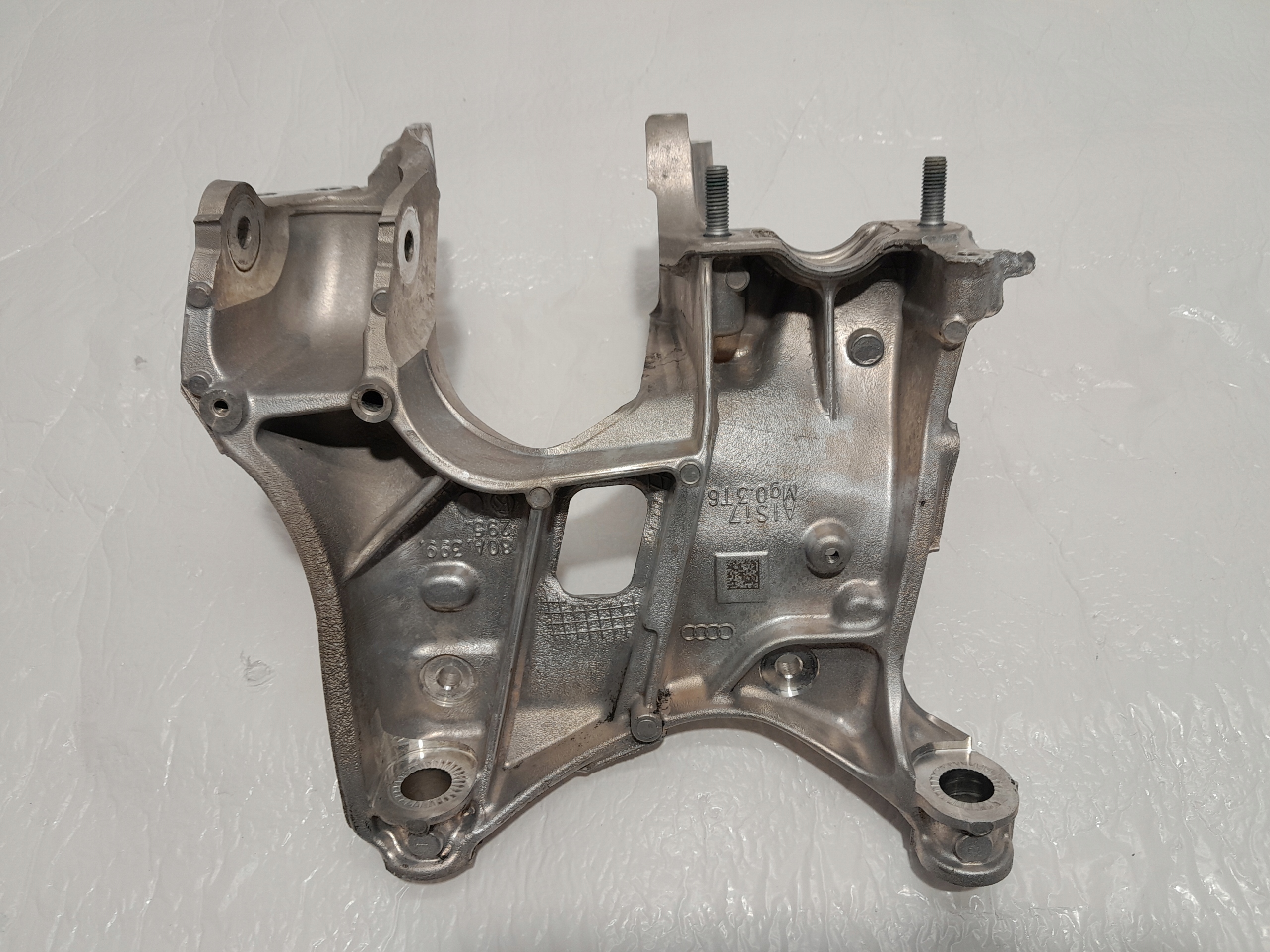 AUDI Q5 II 80A console engine mount 80A399295K