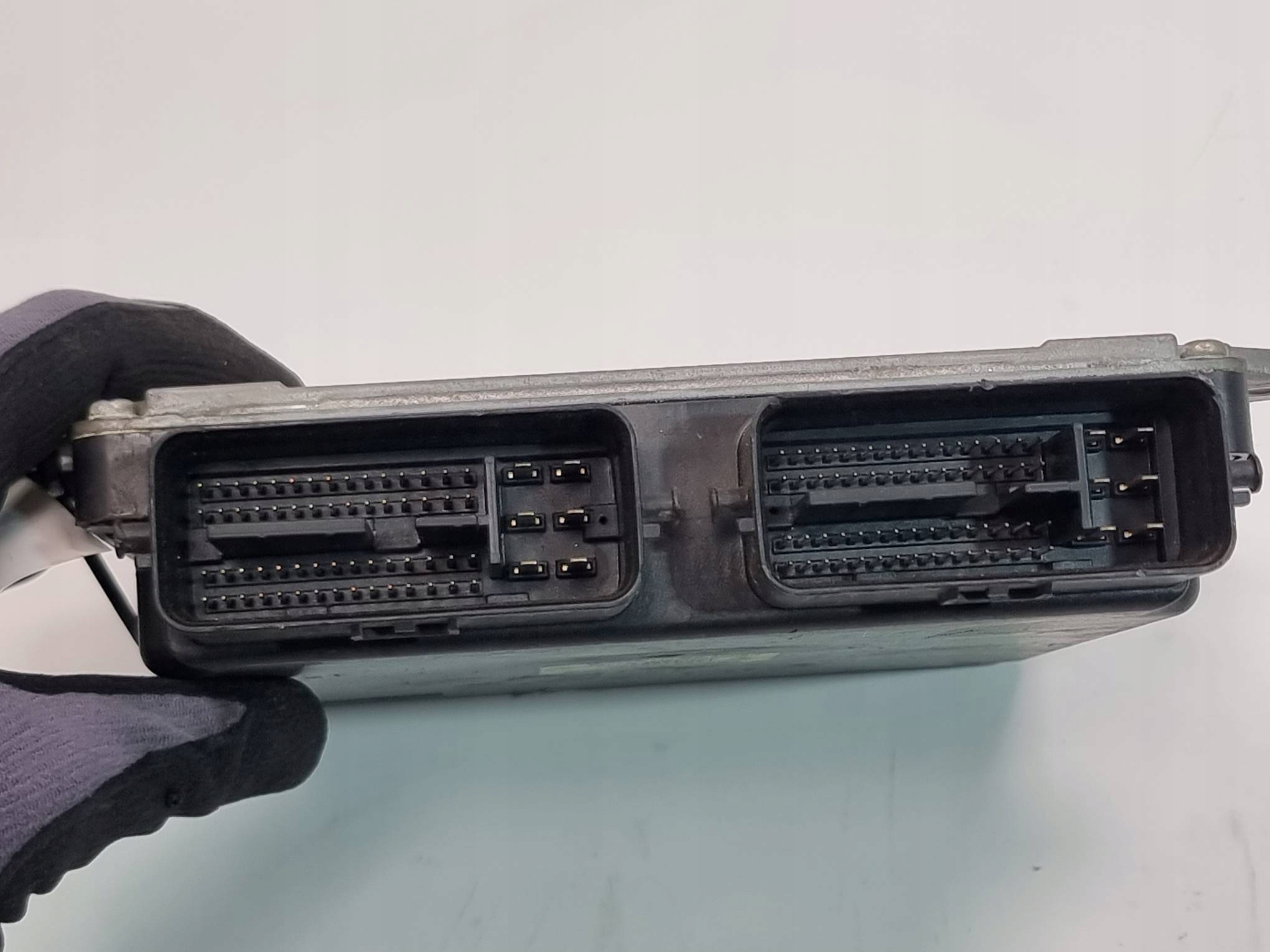 computer 1860B867 1.3 16V MITSHUBISHI COLT