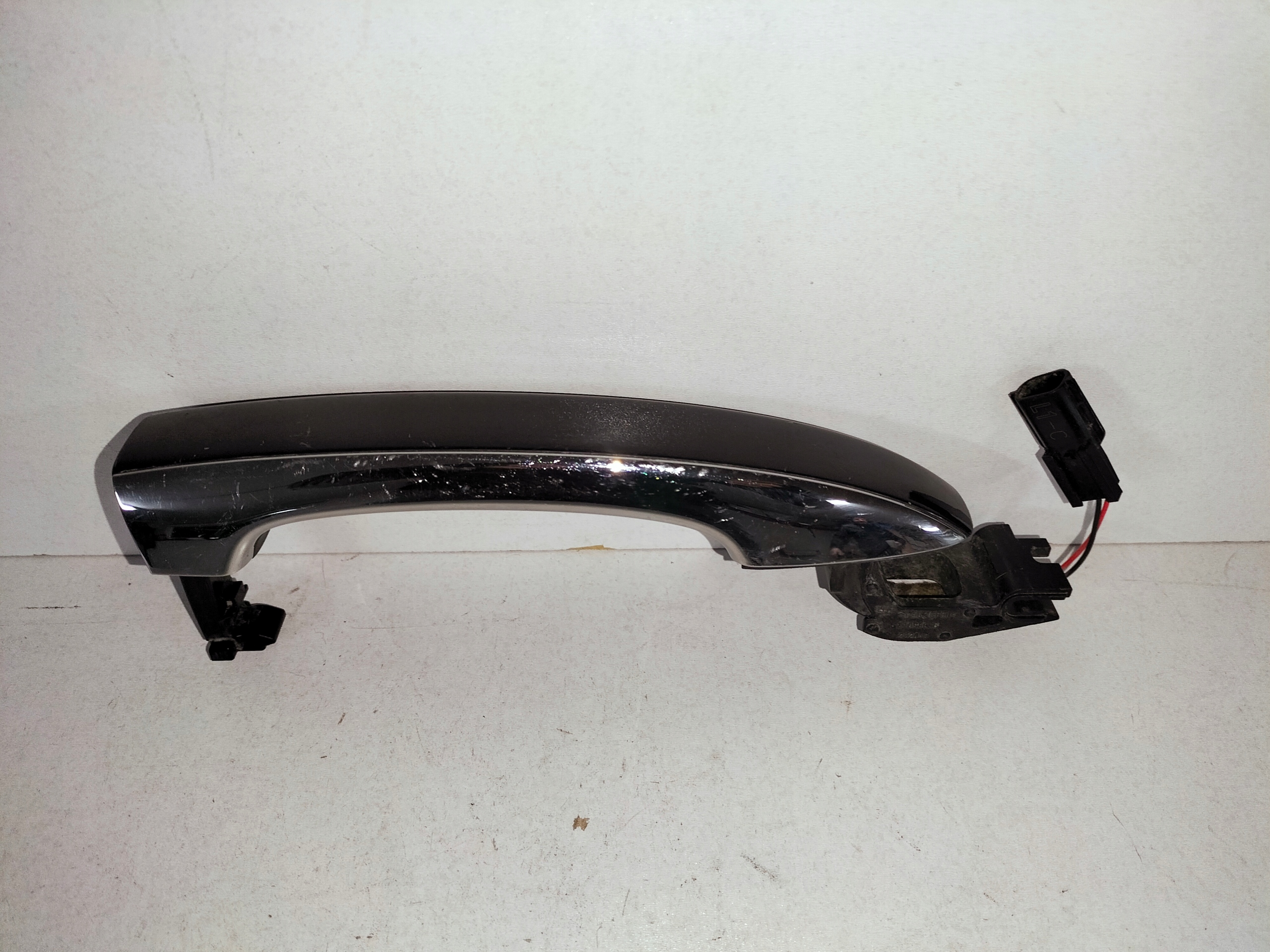 handle door rear part left RENAULT MEGANE 4 IV 16