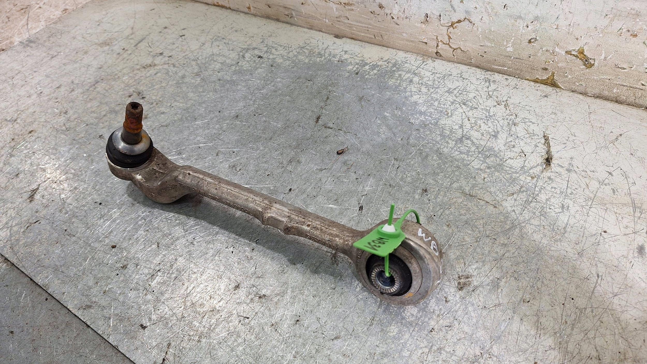 Querlenker links vorne oben 6763699L BMW E81 E87 E90 E91