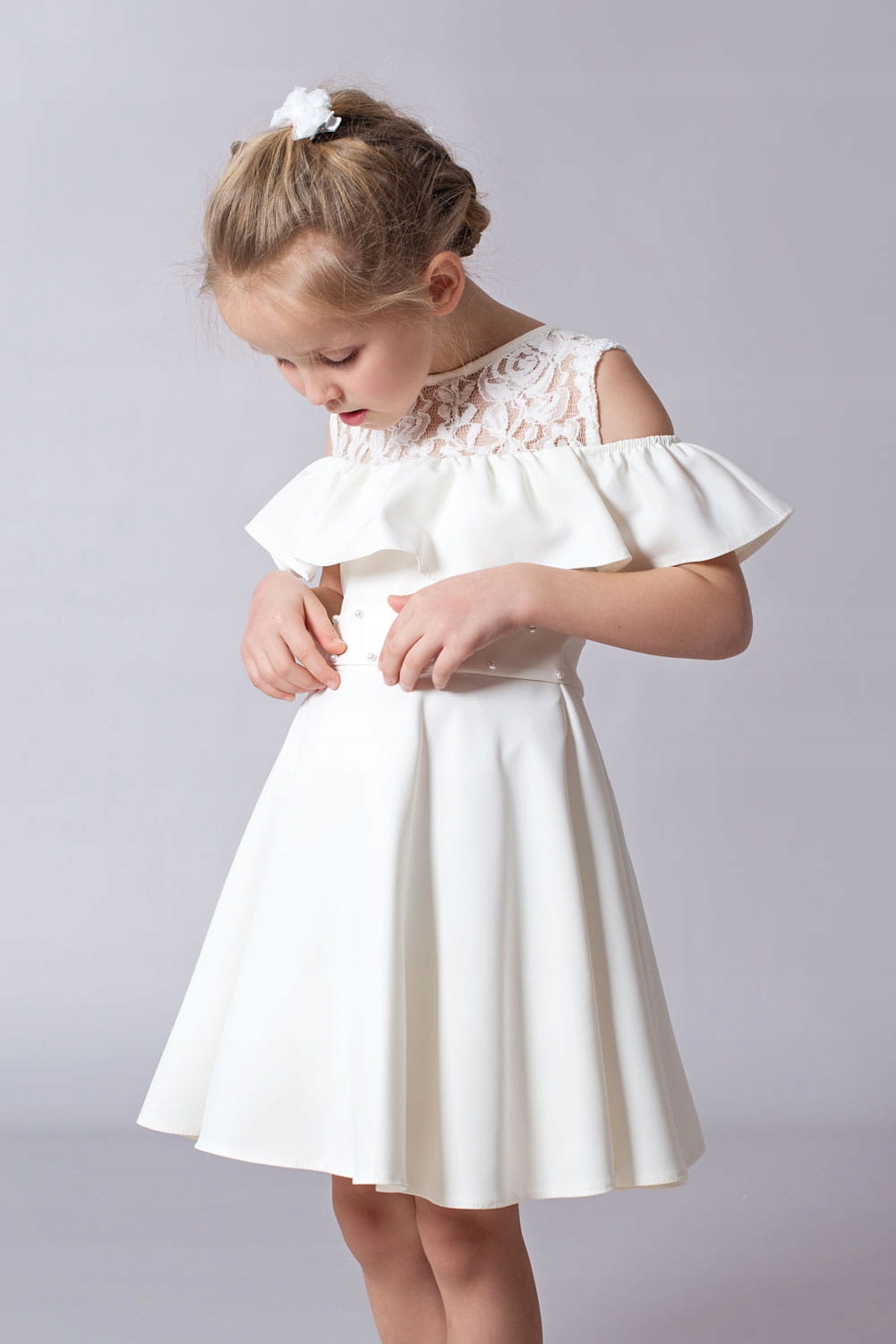 Sukienka pokomunijna Hiszpanka Koronka Ecru 152 Kolor biały