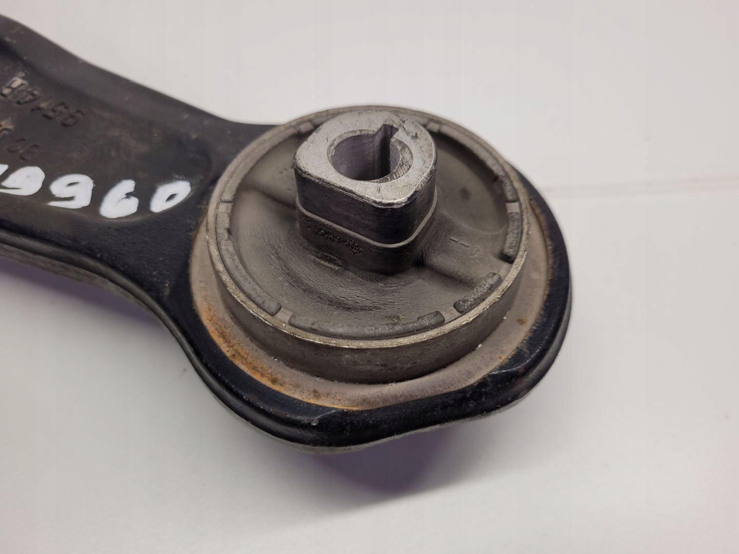 arm front left side Renault Scenic 4 2019 545056560R