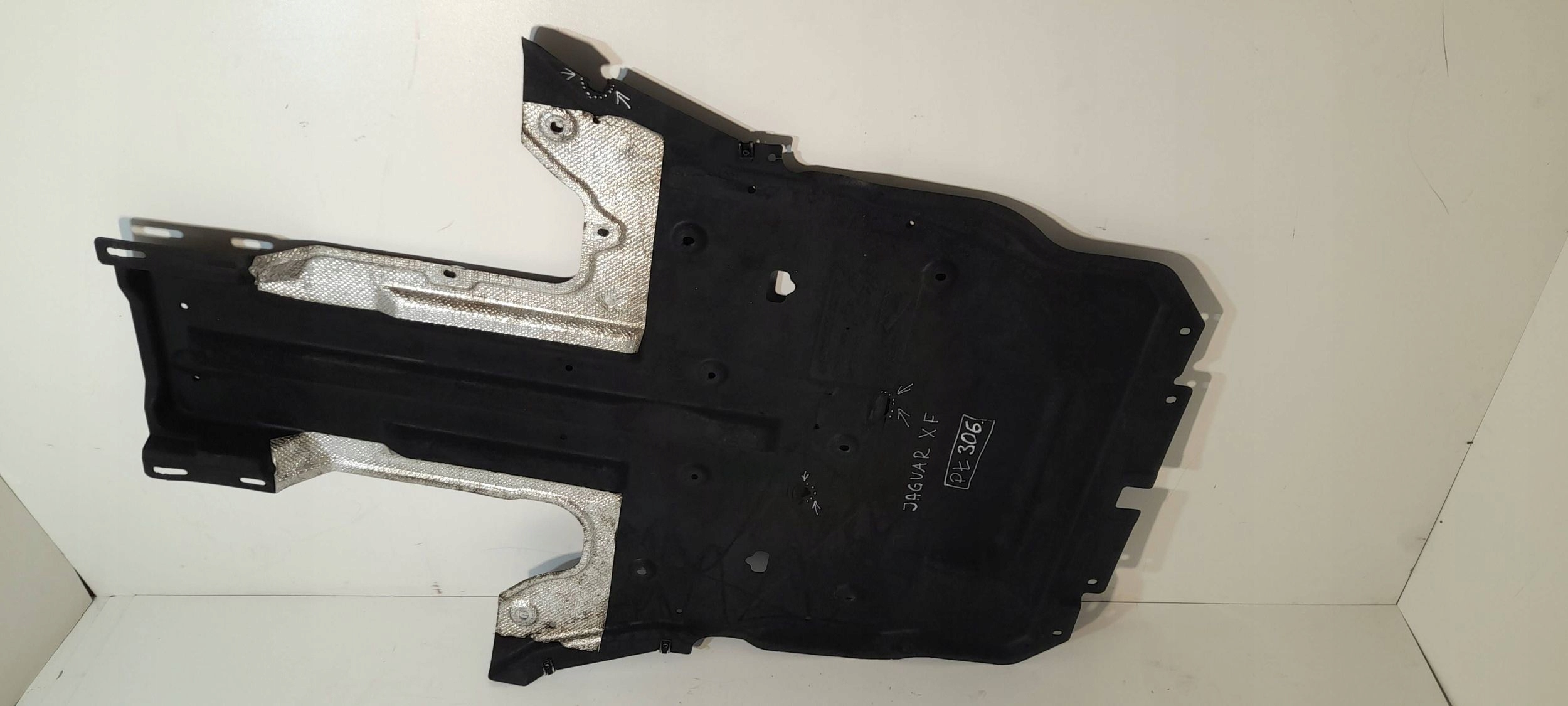 Jaguar XF X260 cover below engine GX636B629AC (PL306)