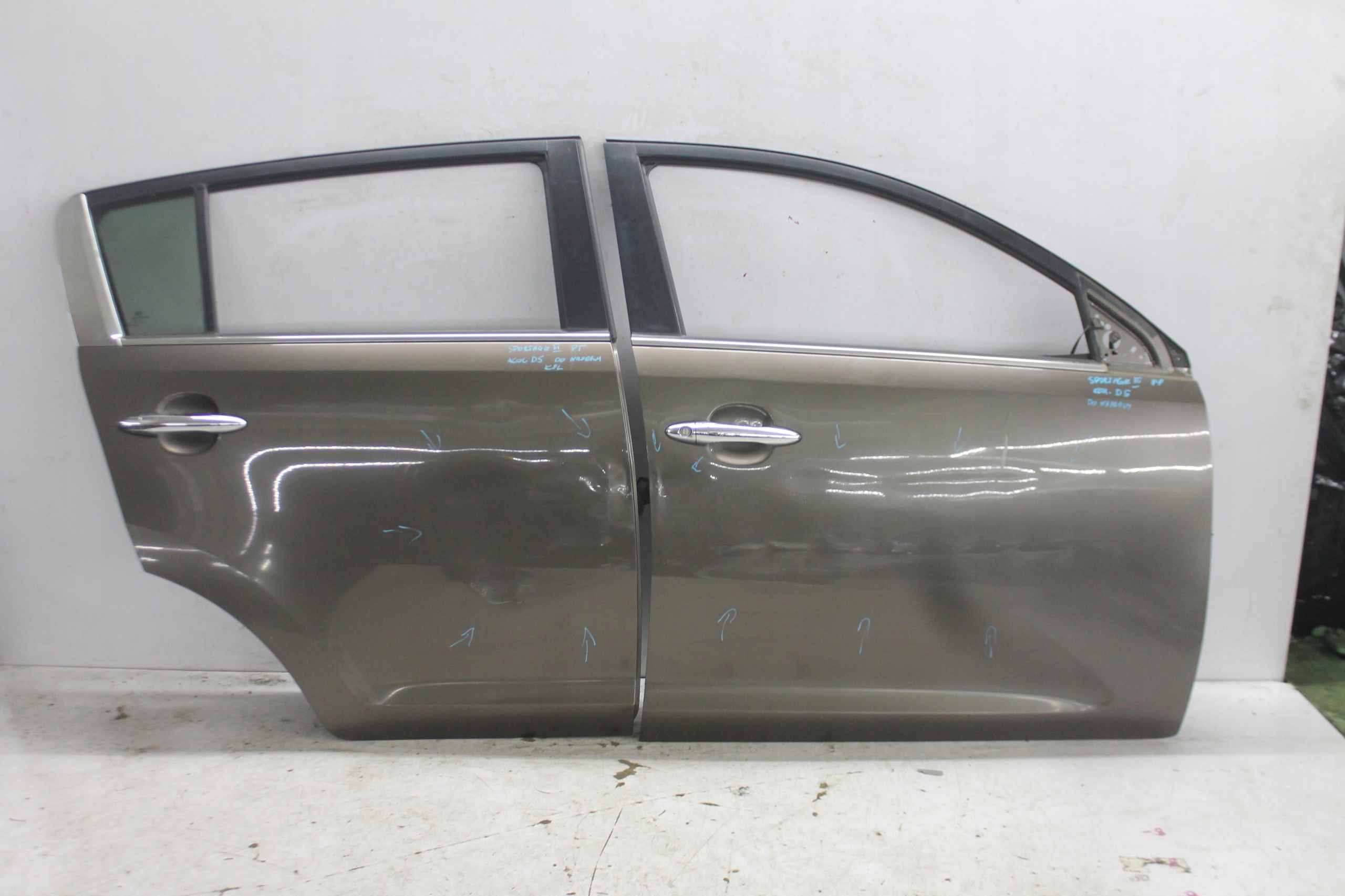 door right front right front KIA SPORTAGE III of wheels. D5 10-14