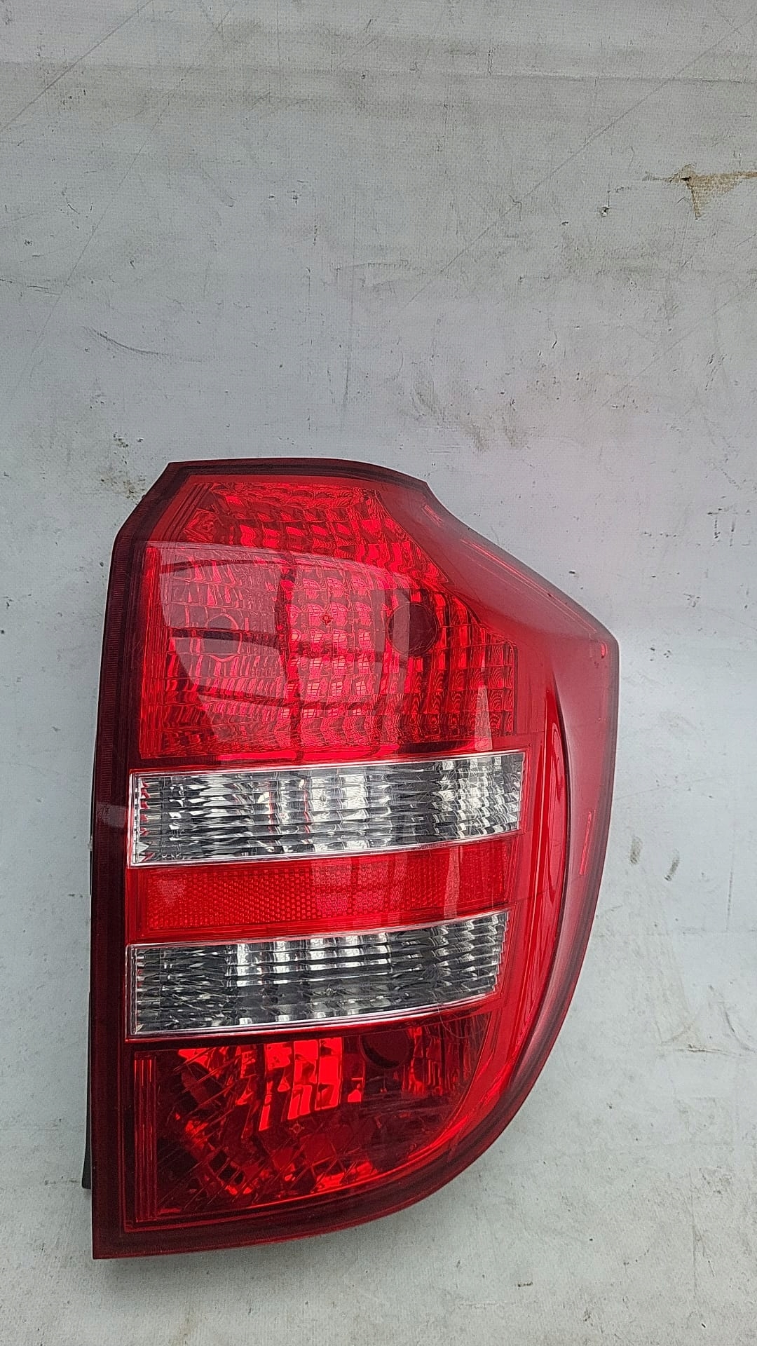 KIA CEED 1 and 06- KOMBI light right rear part rear 92402-1H3