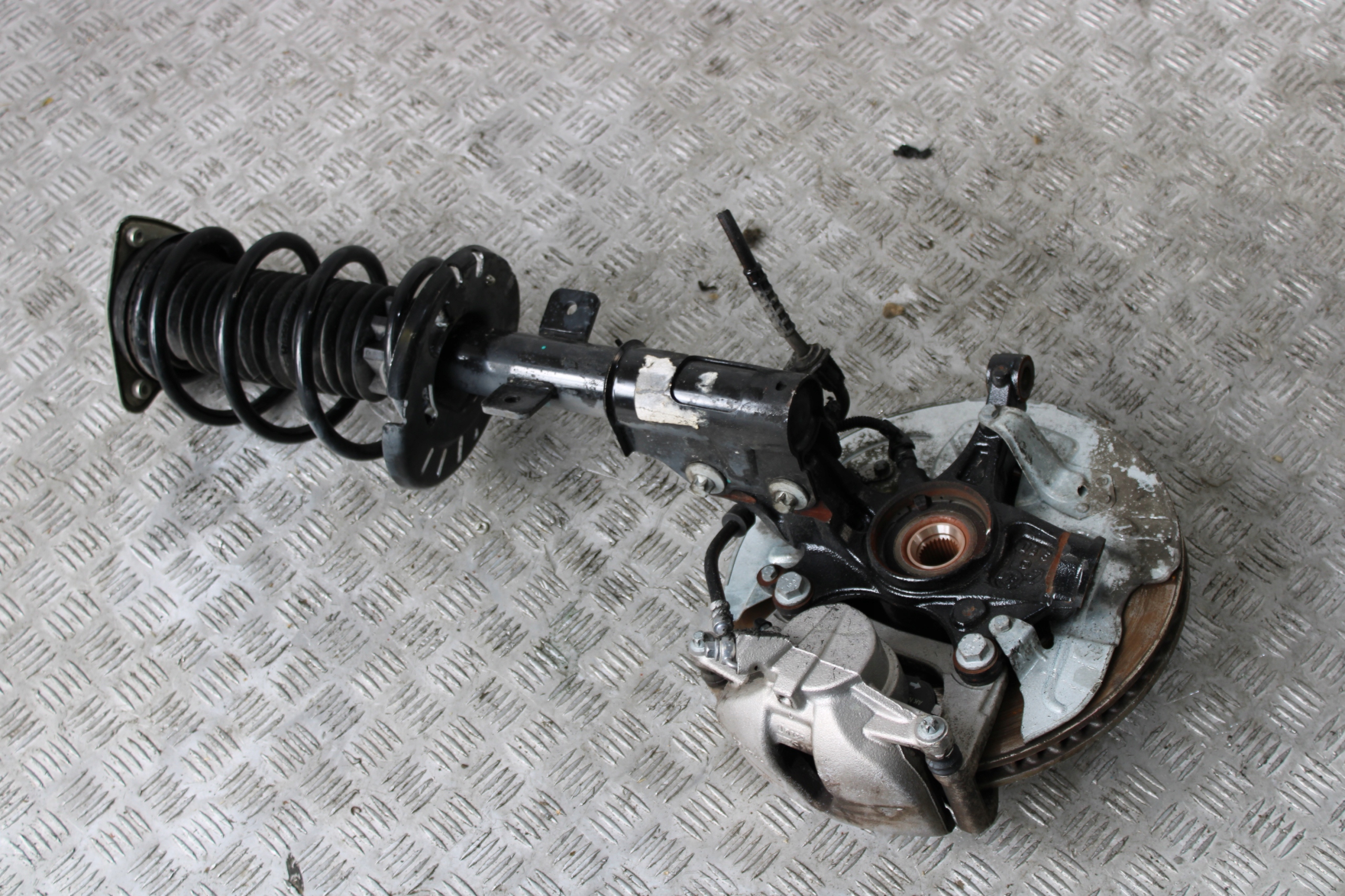 swing McPherson shock absorber right front PEUGEOT 3008 II 2 LIFT