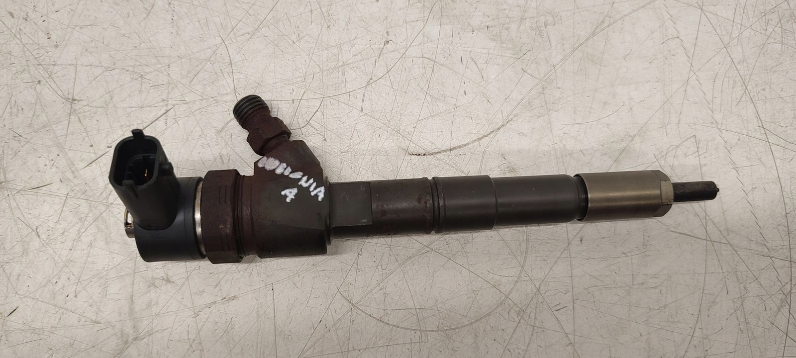 injector 0445110327 Opel Insignia 2,0 CDTI