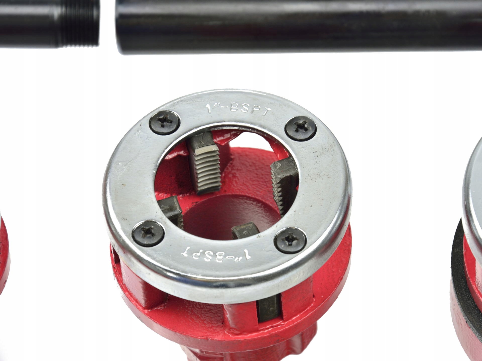 GWINTOWNICA RĘCZNA DO RUR Z GRZECHOTKĄ NARZYNKA ZESTAW 4szt 1/2 - 1 1/4" Liczba głowic 4 szt