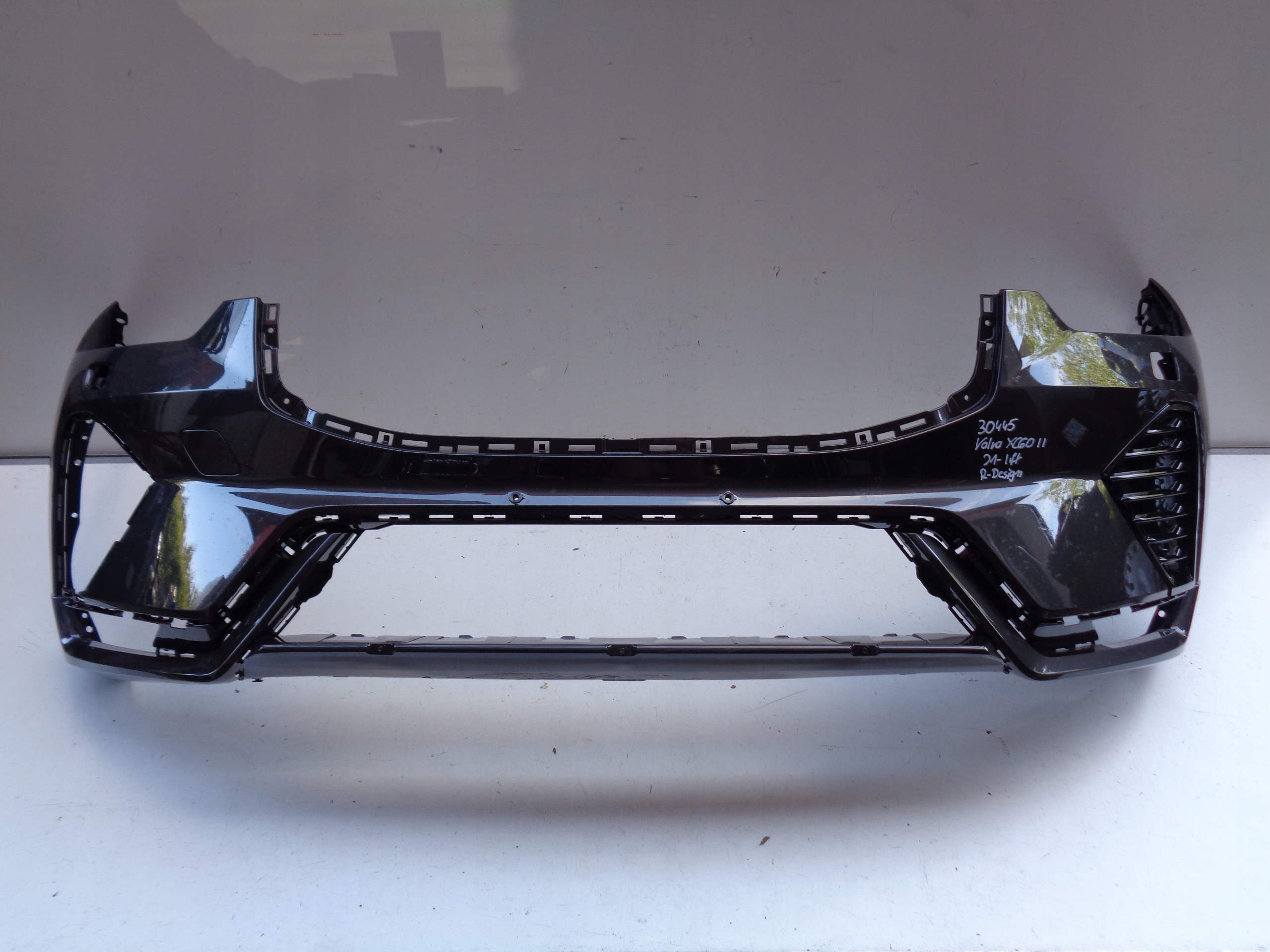 front bumper VOLVO XC60 II 21- LIFT R-design NR 30445