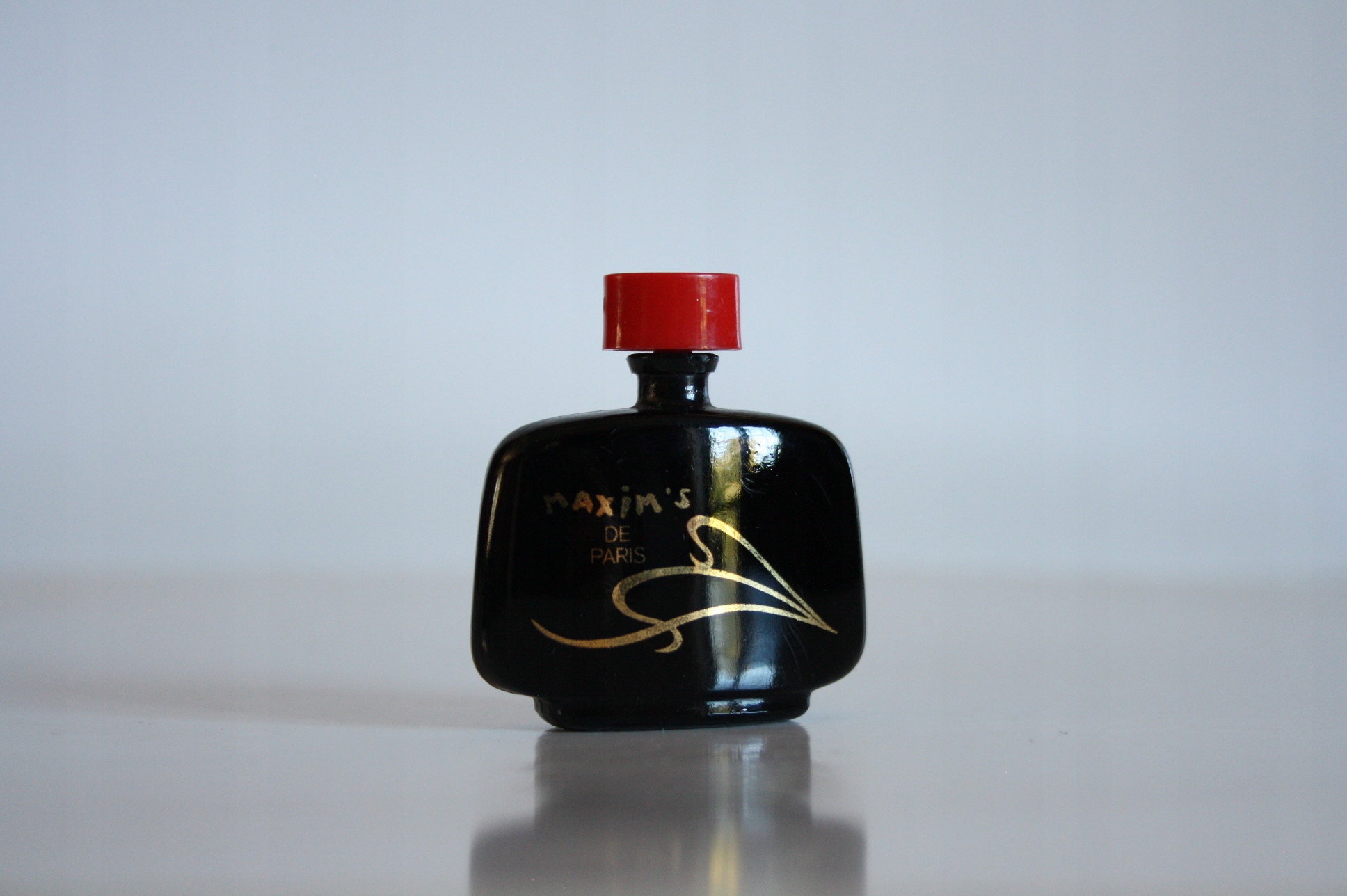 PERFUMY KOLEKCJONERSKA MINIATURA MAXIM MAXIM'S DE PARIS EDP (4 ML)