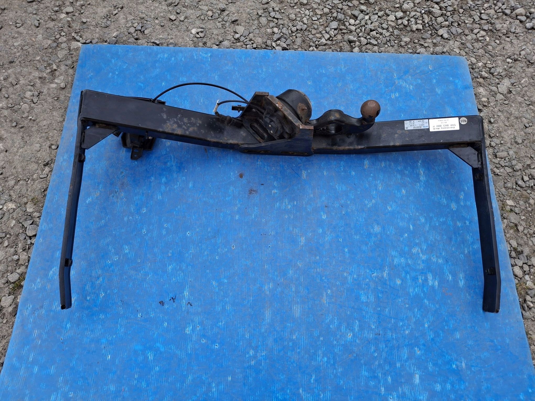 Gancio traino SKLADANY VW TIGUAN e 2007R-> 5N0803880P