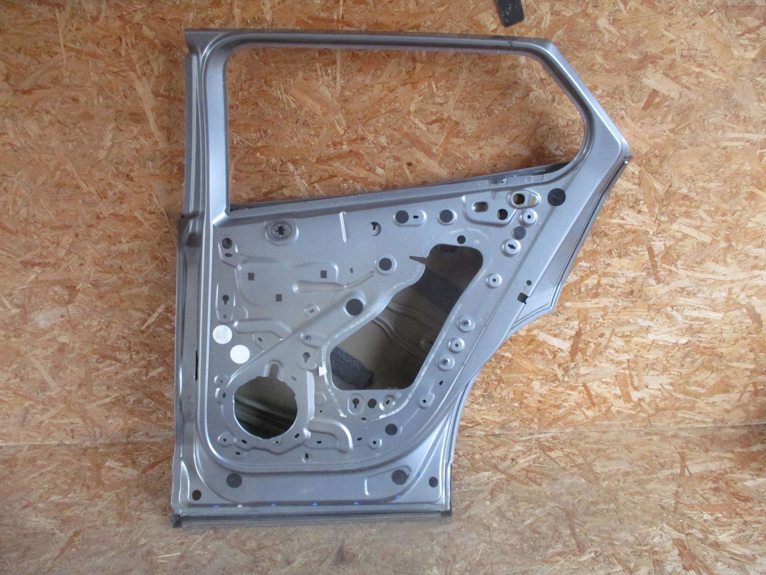 Tür heck hinten rechts PEUGEOT 2008 II