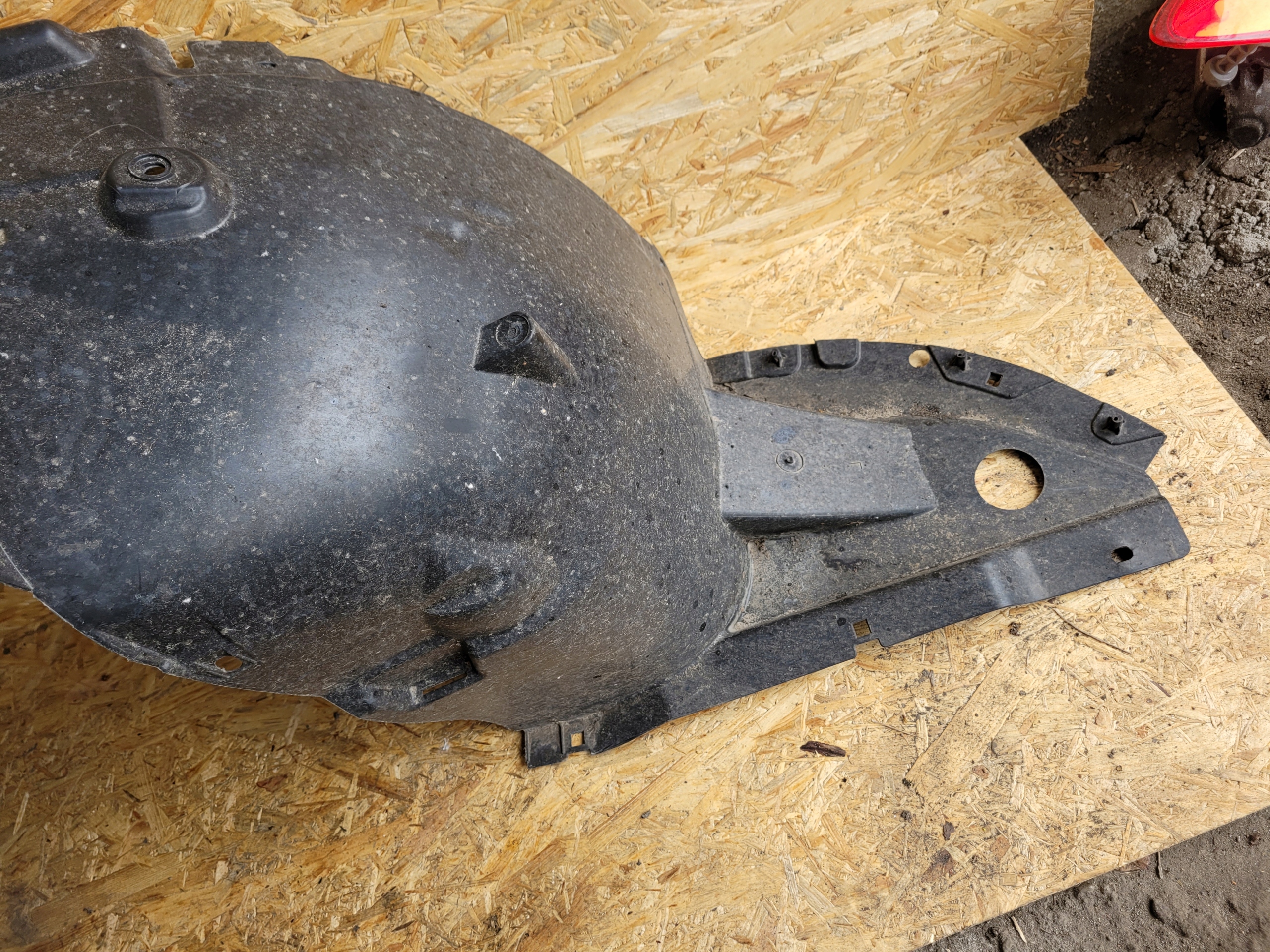 mudguard front front left CITROEN C3 III 3