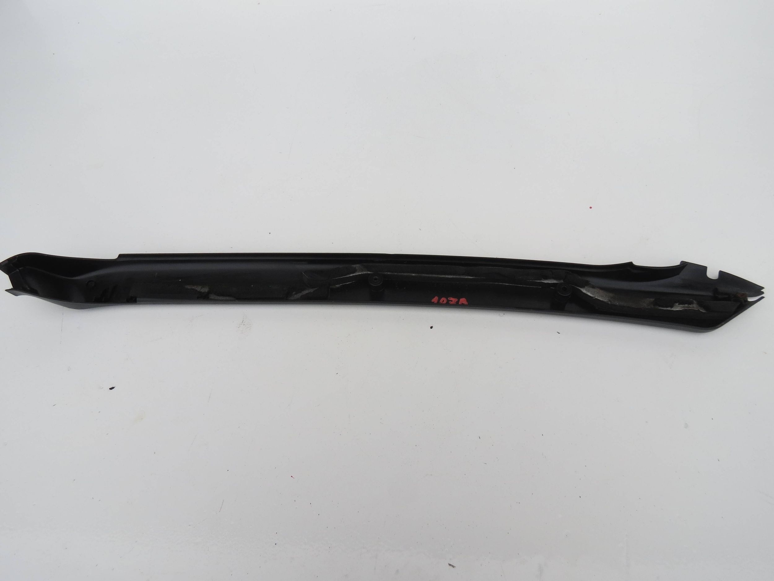 lista fedél PORSCHE CAYENNE 4.8 V8 7L5867712B
