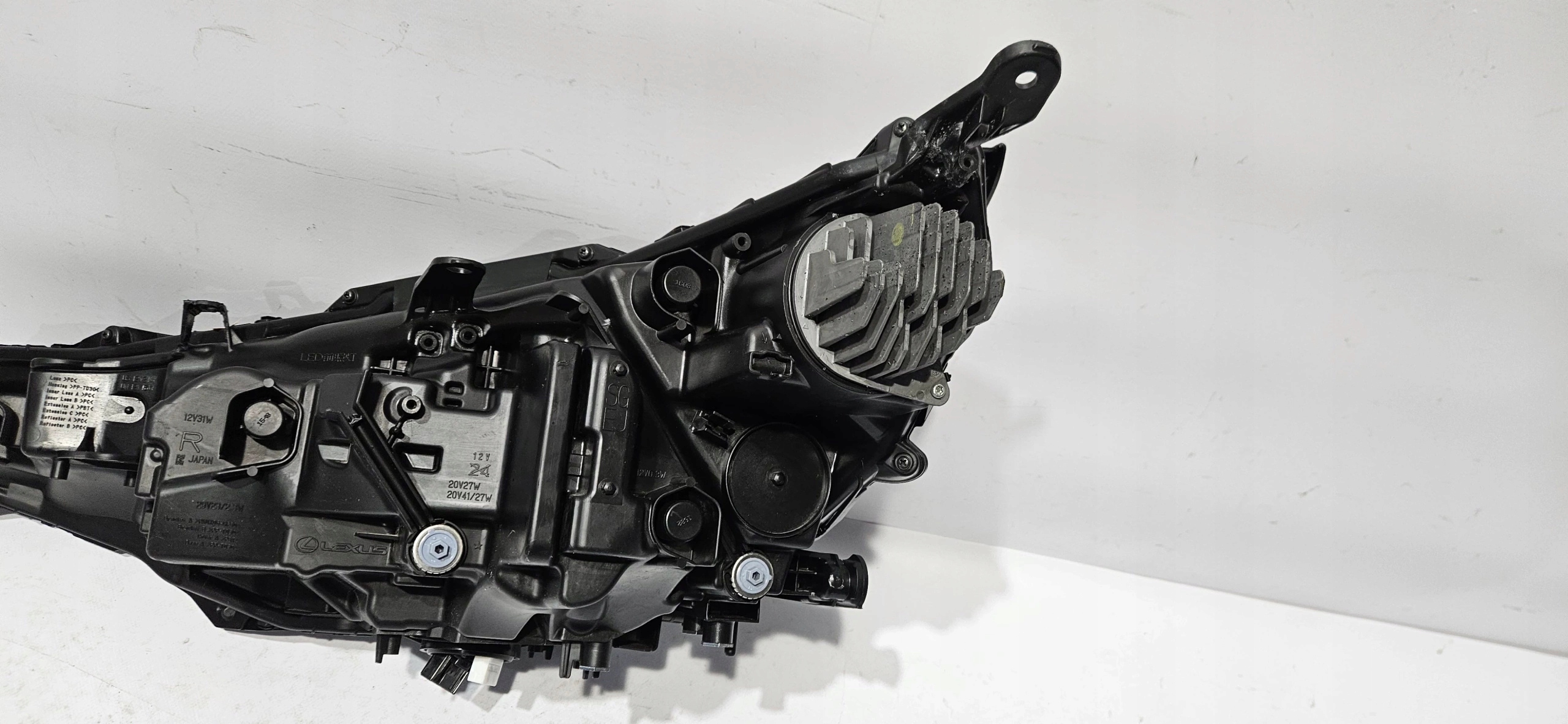 light right front FULL LED LEXUS NX II 21- original KOITO 78-57