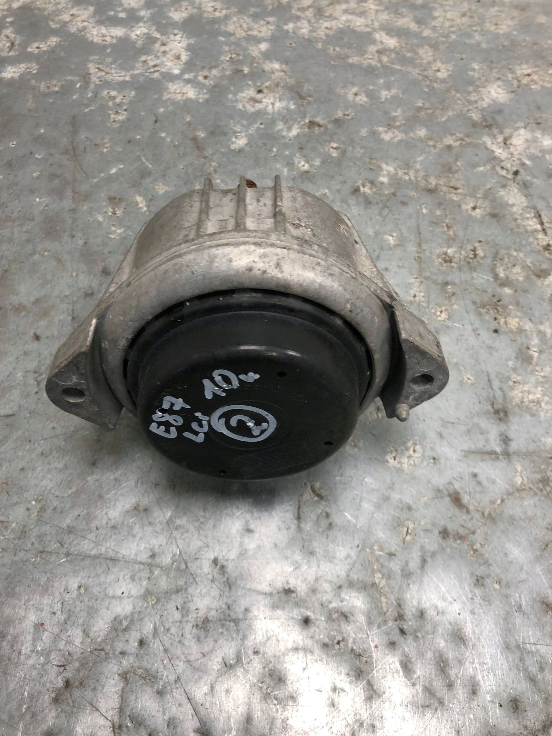 holder engine mount BMW E87 LCI 1398111