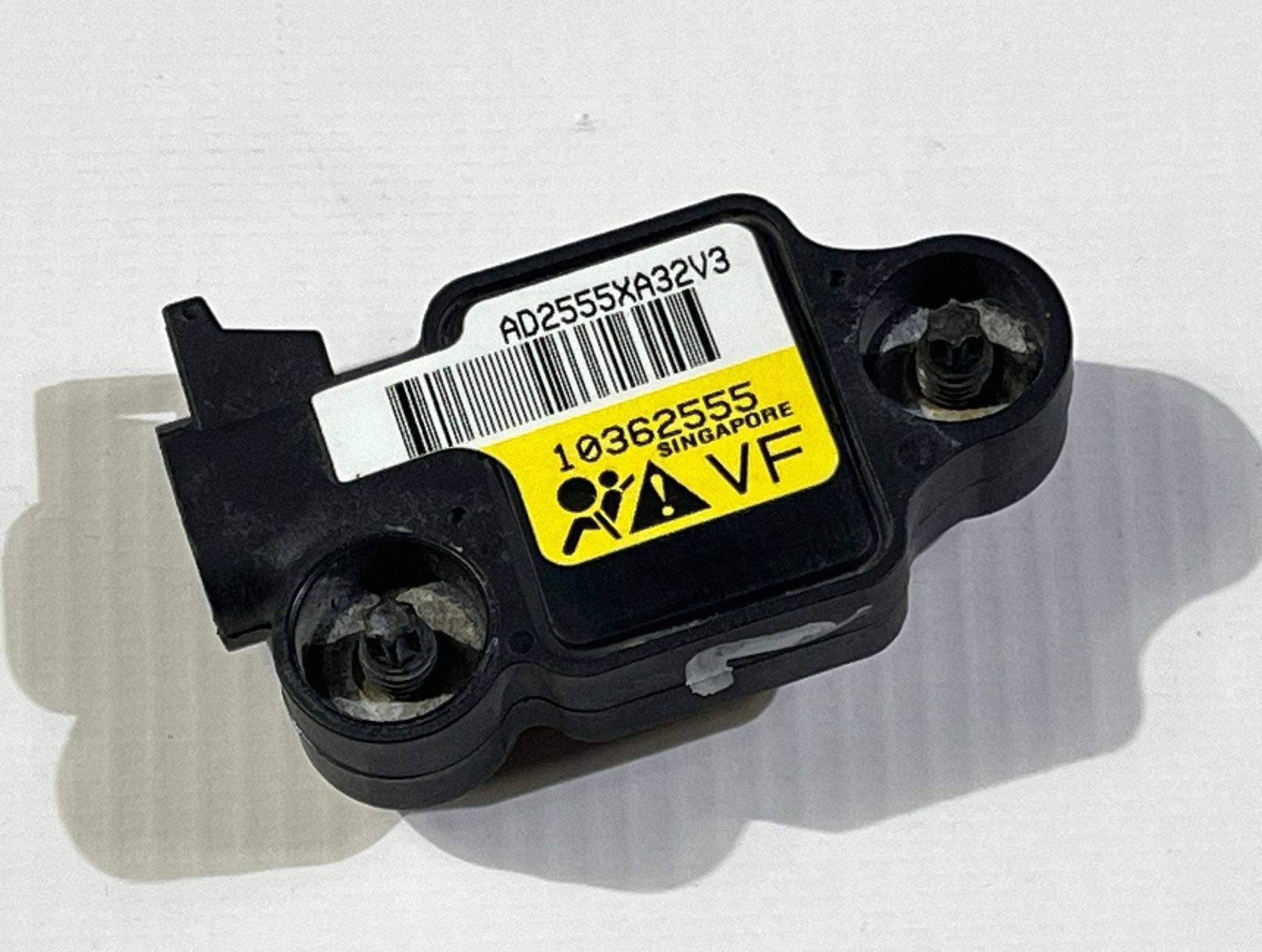 beschleunigungssensor crashsensor airbag airbag crash Chevrolet Corvette C6 2005