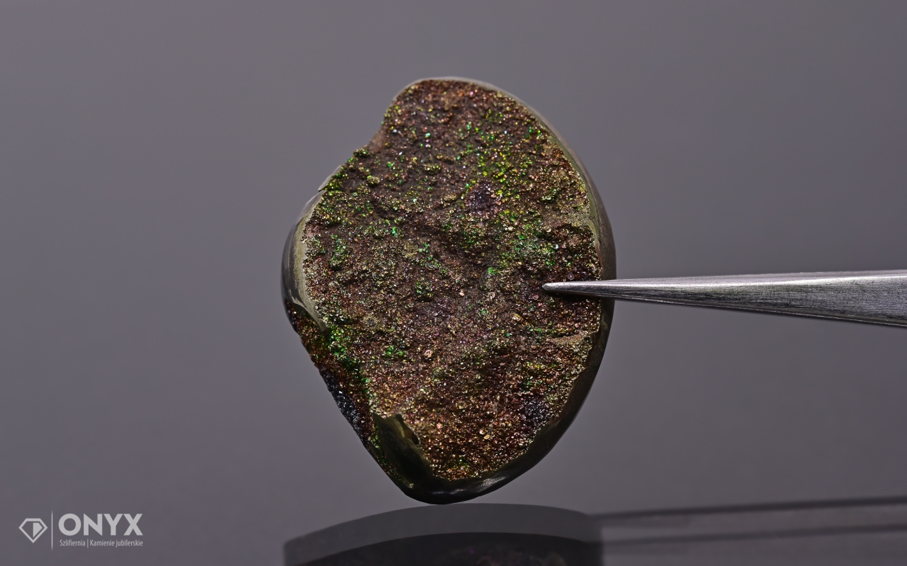 Amonit spiritizovaný nepravidelný 43x32 mm