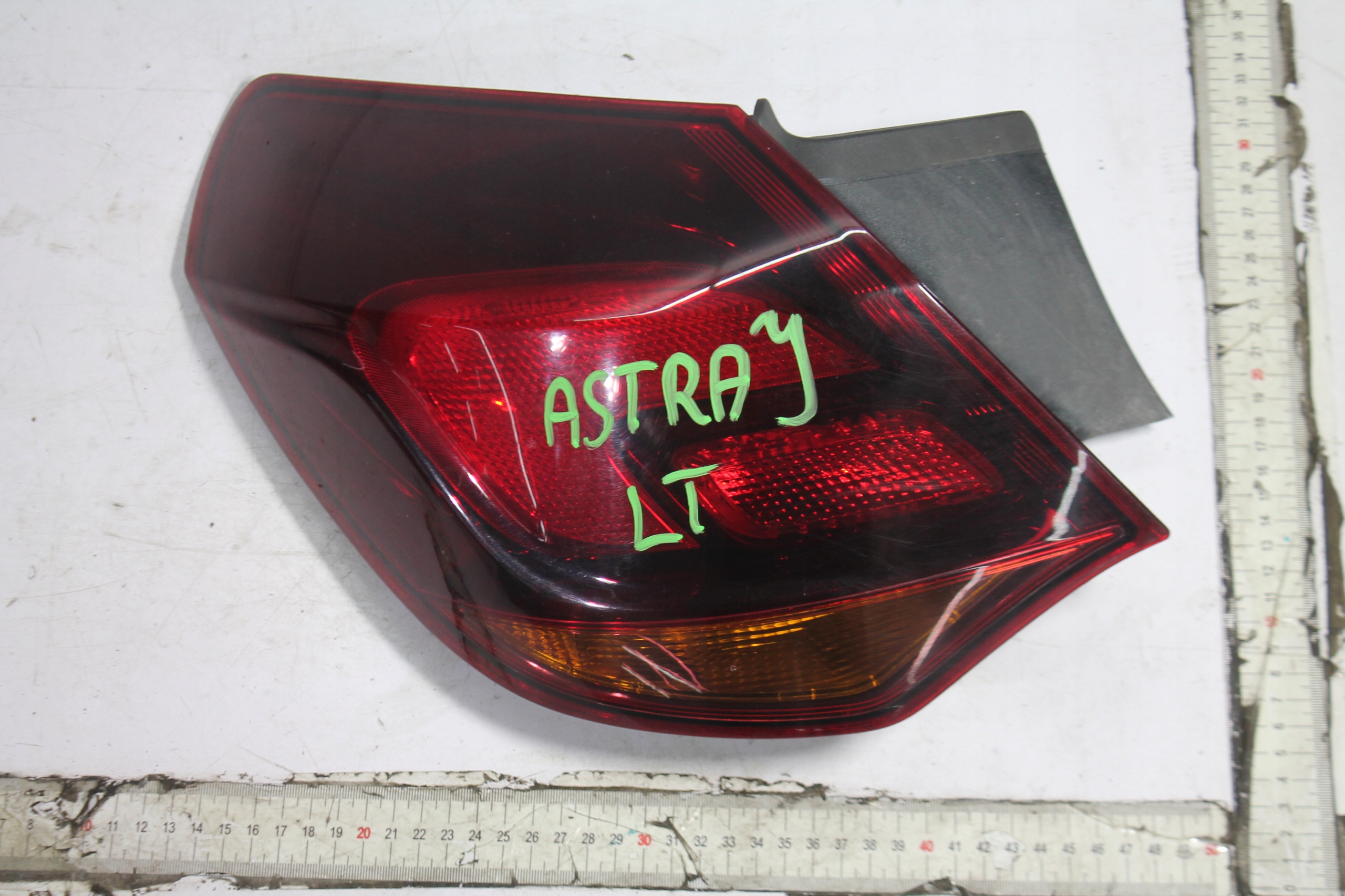 light left rear part left rear OPEL ASTRA J HB 09-12