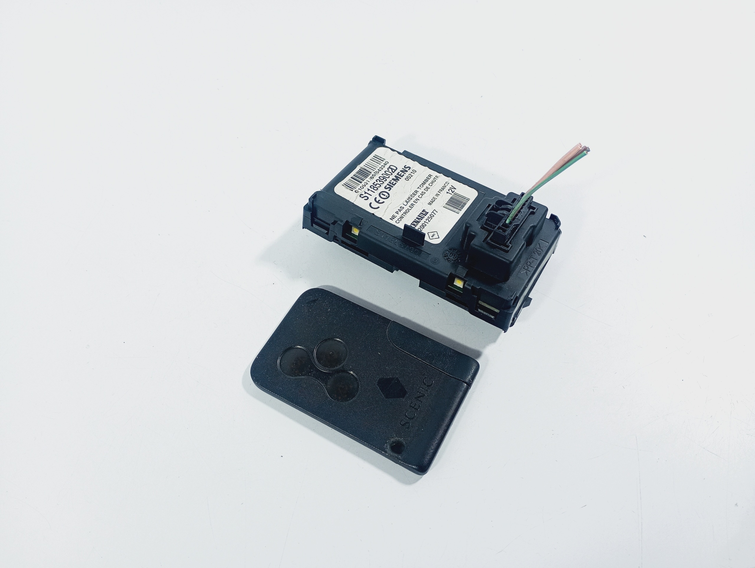 card reader ignition OE 8200125077 Renault Scenic 2 II 03-06