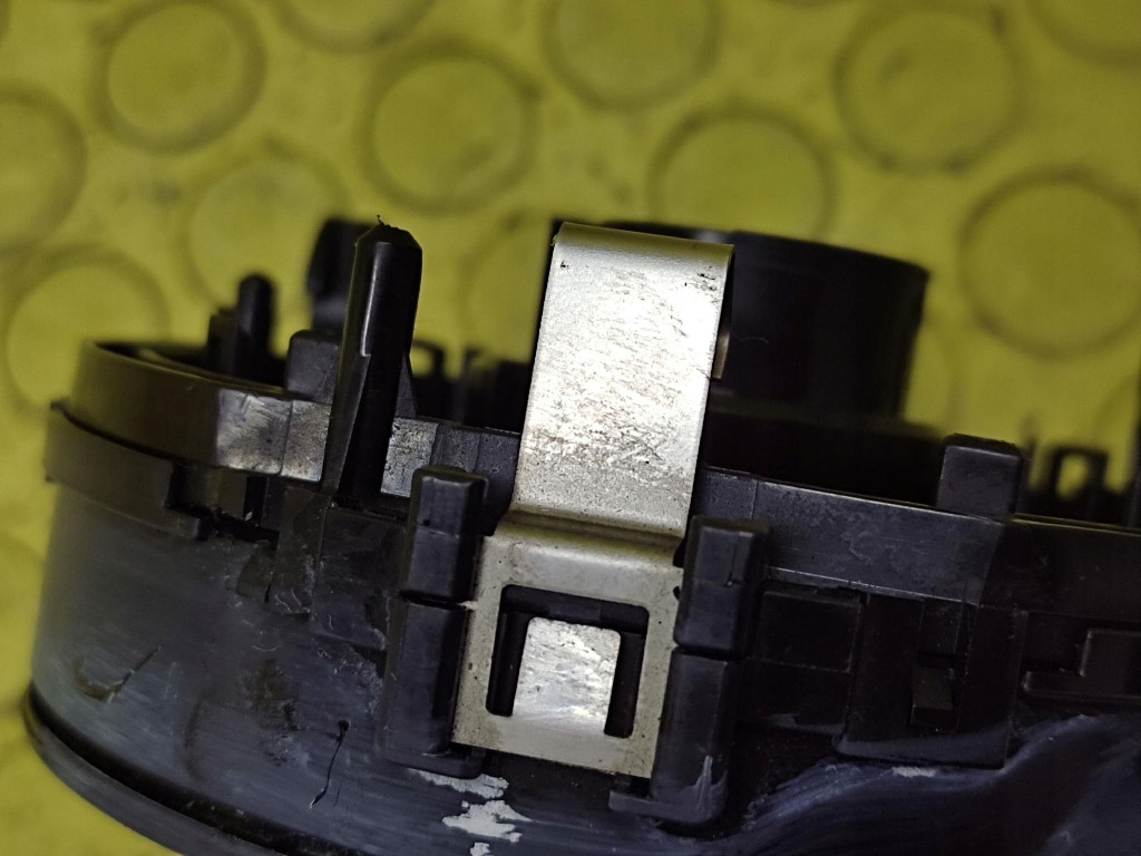 SUZUKI SWIFT IV ring ZWIJAK