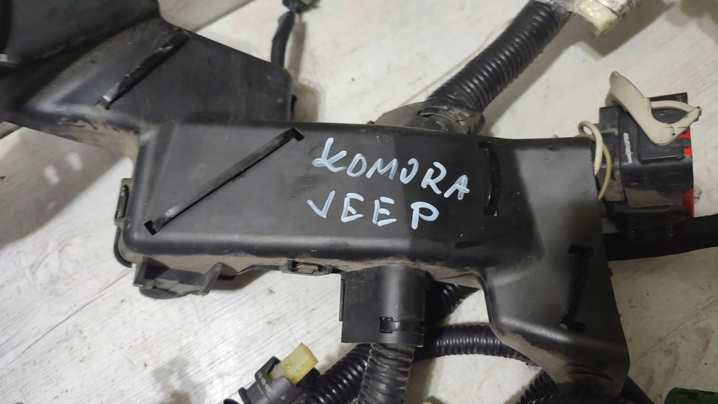 Jeep Cherokee 2015 cablaggio przewodow Motore