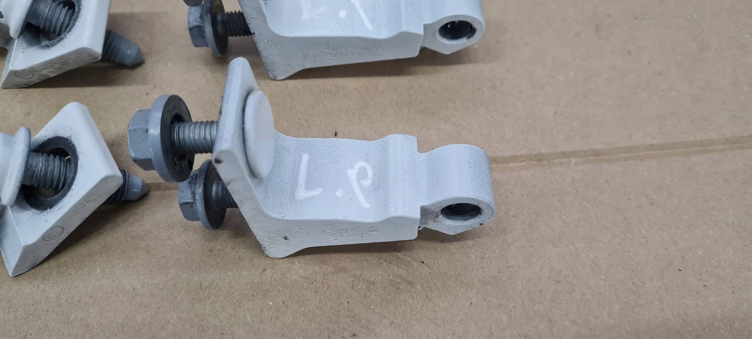 S5 8W A5 COUPE hinge hinges door left left front LY9C